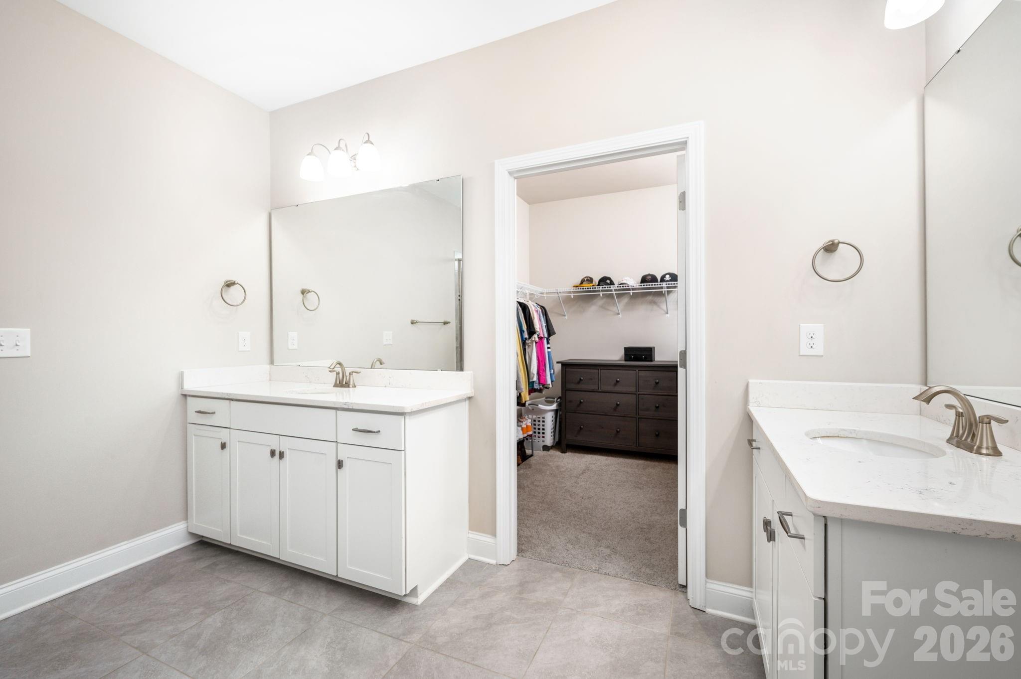 45 Dreambird Drive Property Photo 22