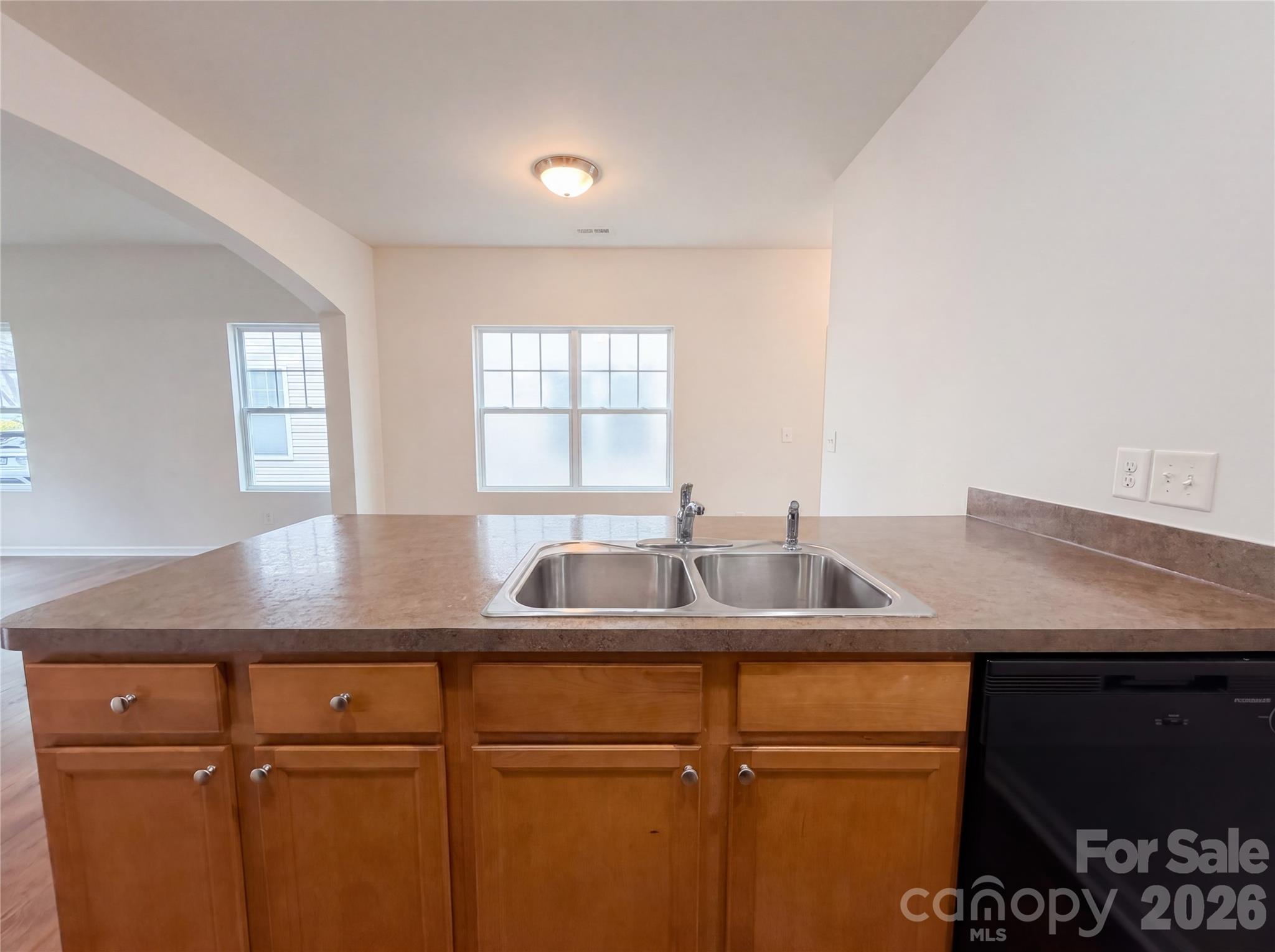 4320 Macey Lane Property Photo 6