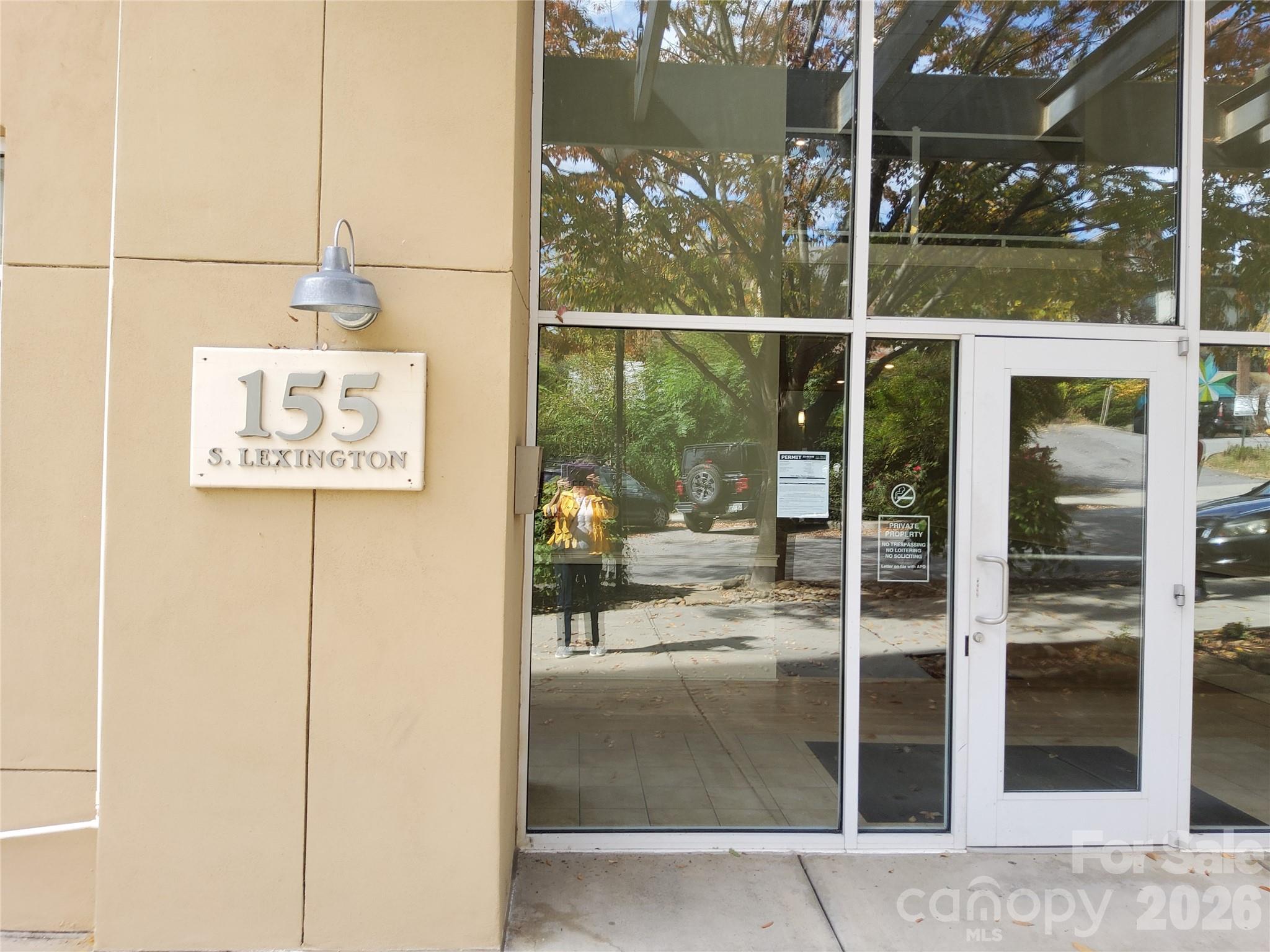155 S Lexington Avenue 203 Property Photo 4