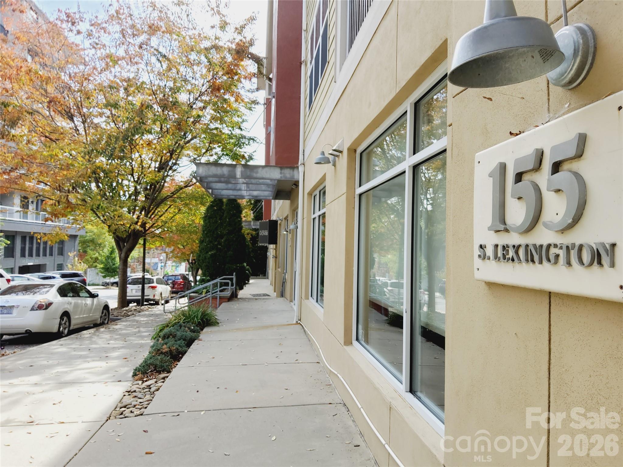 155 S Lexington Avenue 203 Property Photo 6