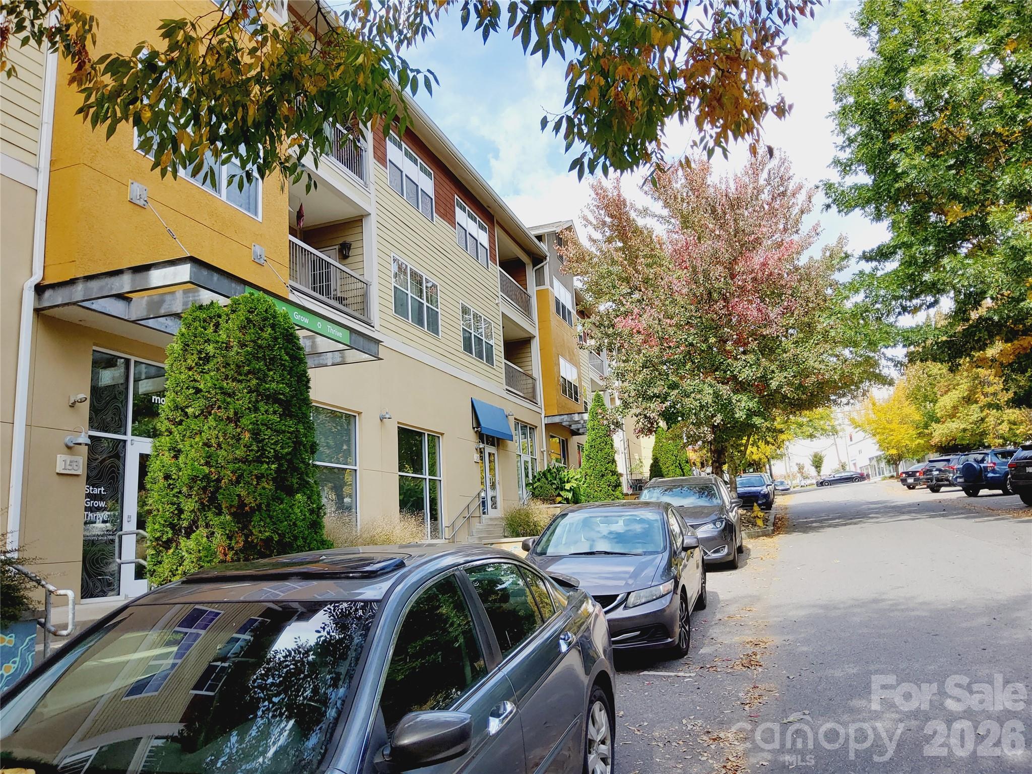 155 S Lexington Avenue 203 Property Photo 7