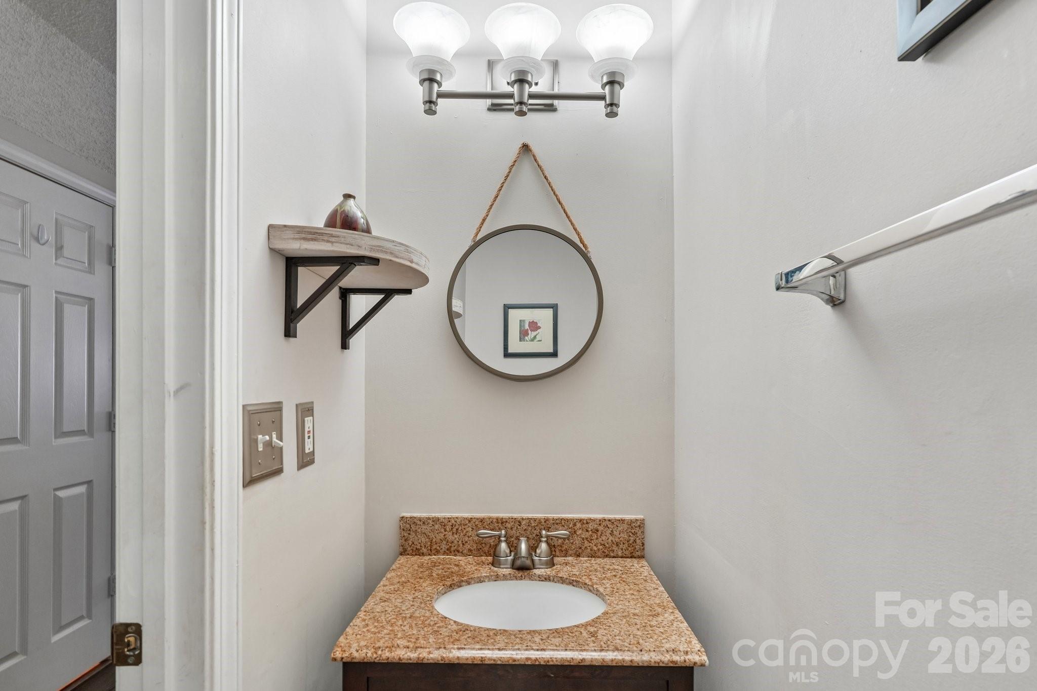 8406 Southgate Commons Drive Property Photo 18