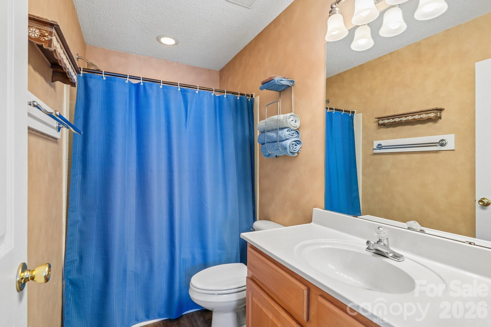8406 Southgate Commons Drive Property Photo 25