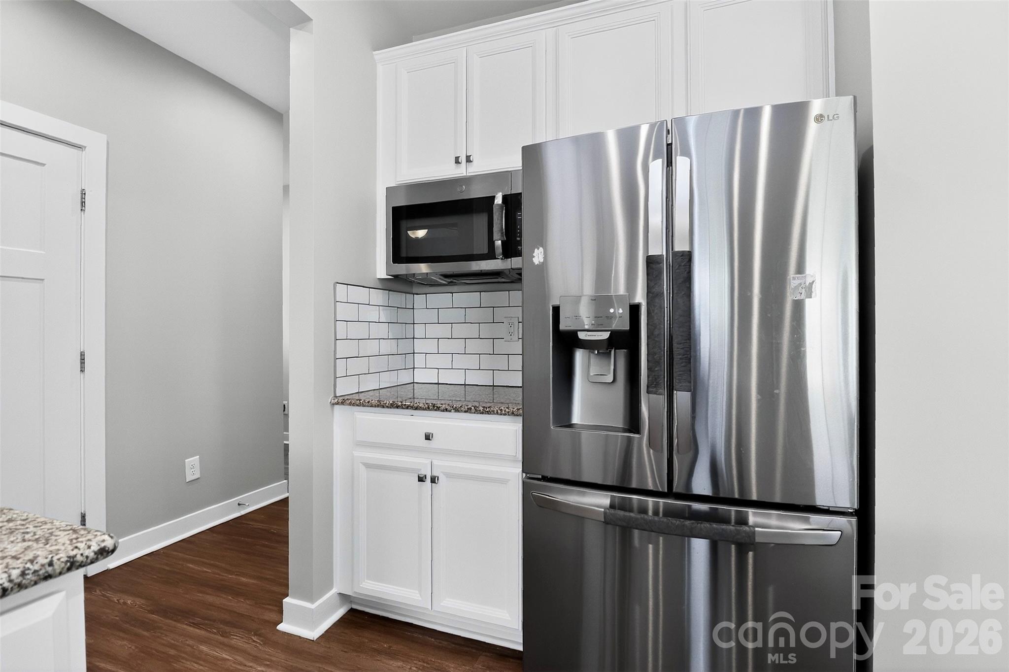 2030 Sewall Avenue Property Photo 14