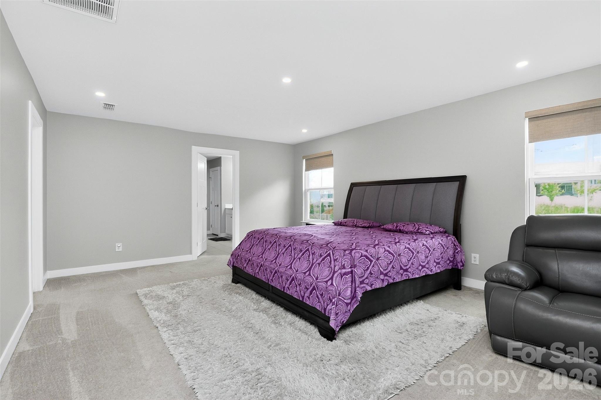 2030 Sewall Avenue Property Photo 21
