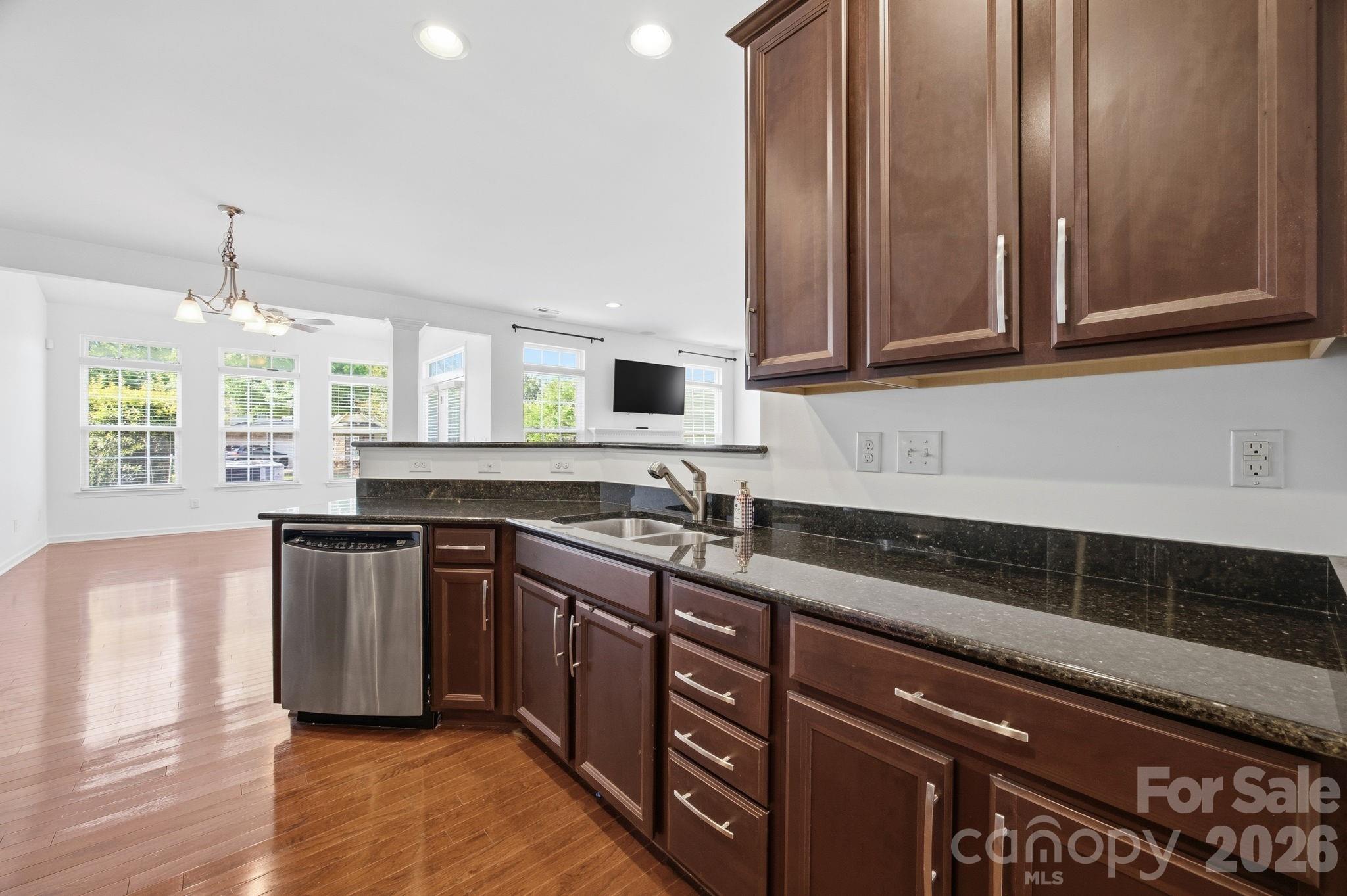 2162 Belle Vernon Avenue Property Photo 7