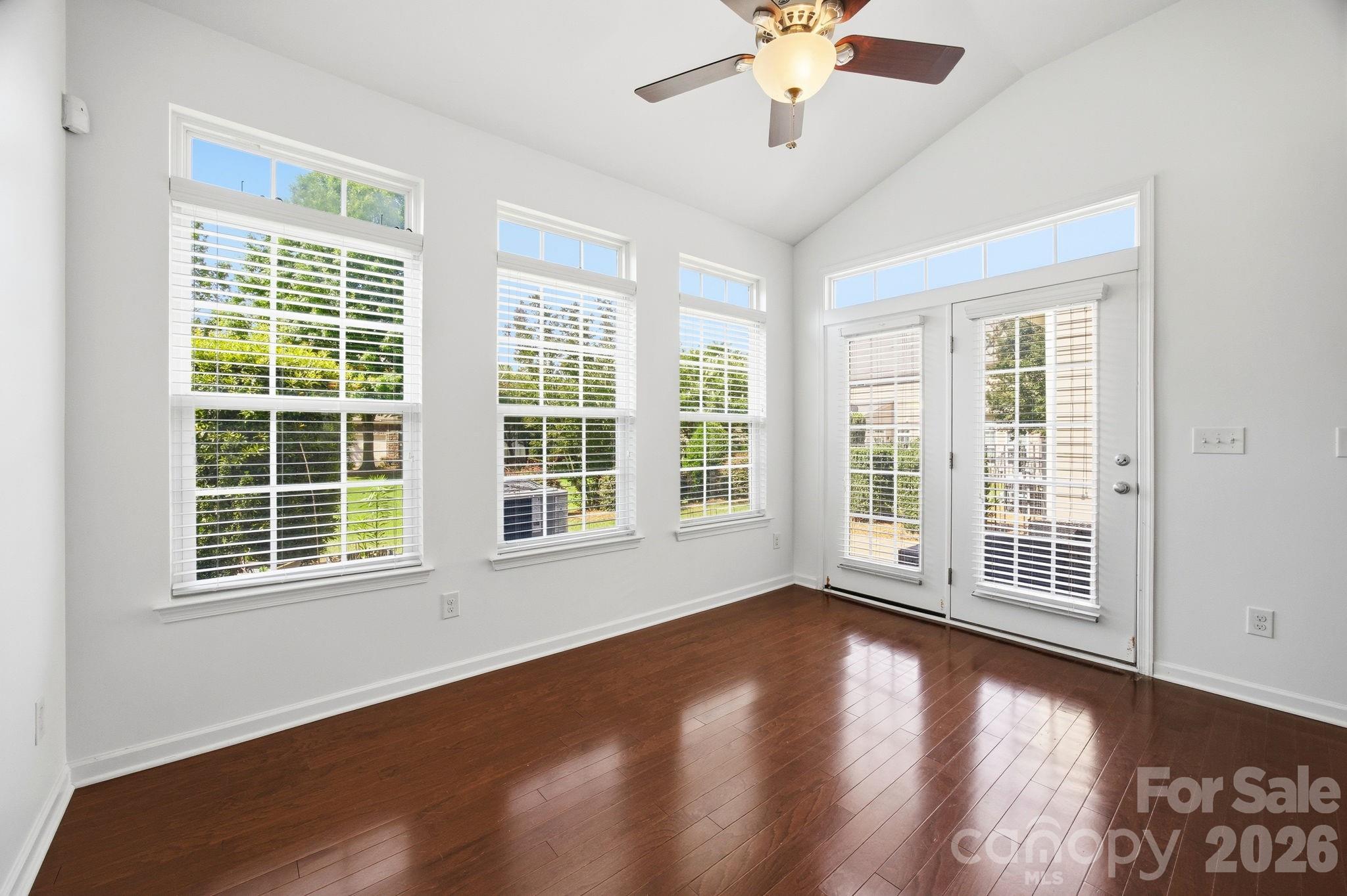 2162 Belle Vernon Avenue Property Photo 15
