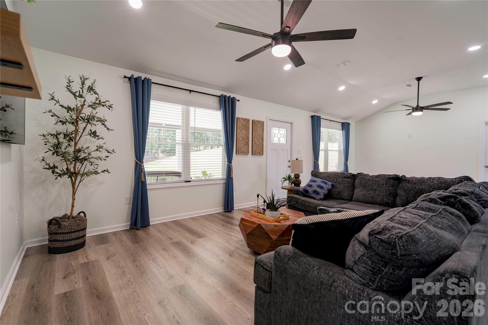 1733 Timber Drive Property Photo 4