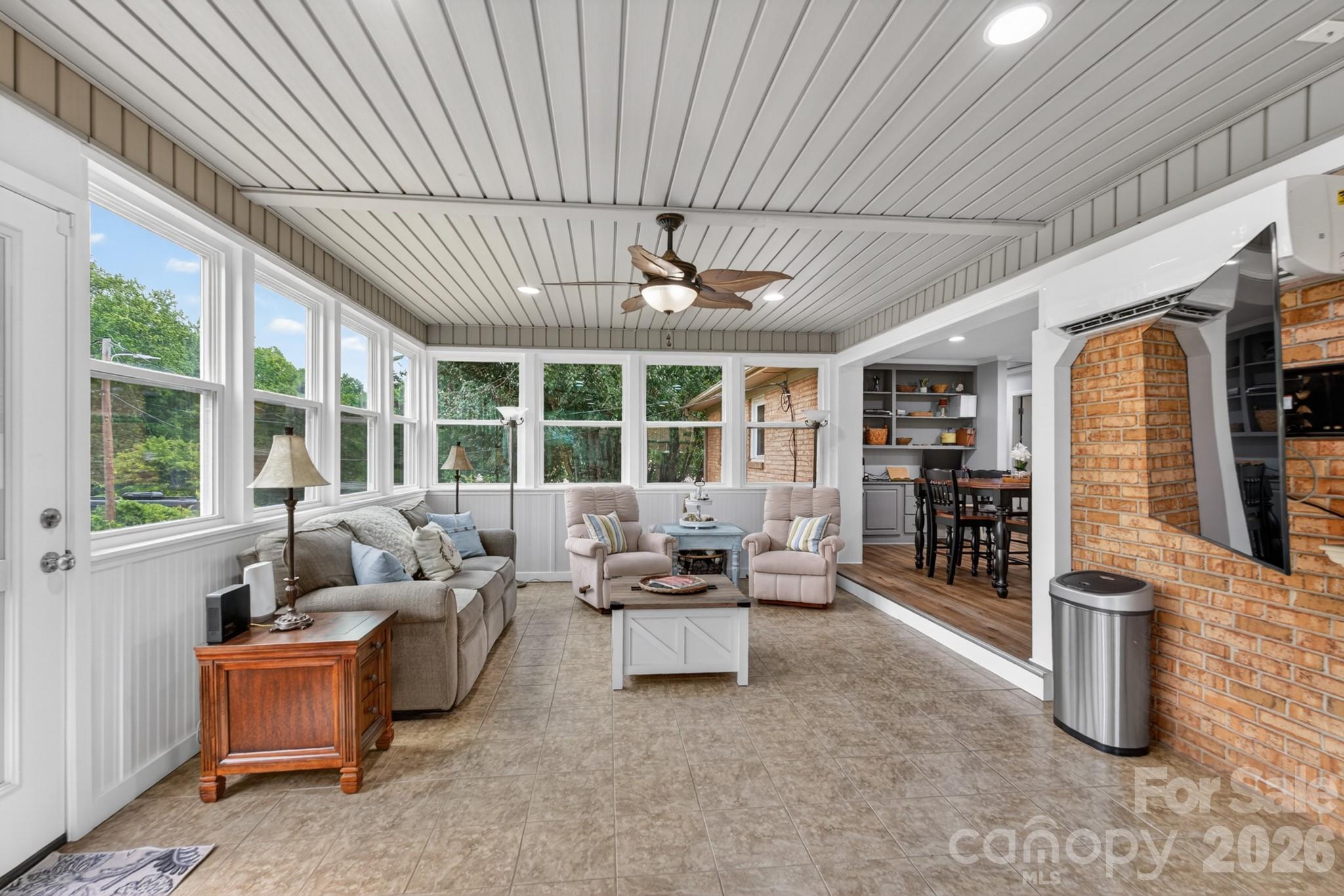 1172 Rainbow Circle Property Photo 17