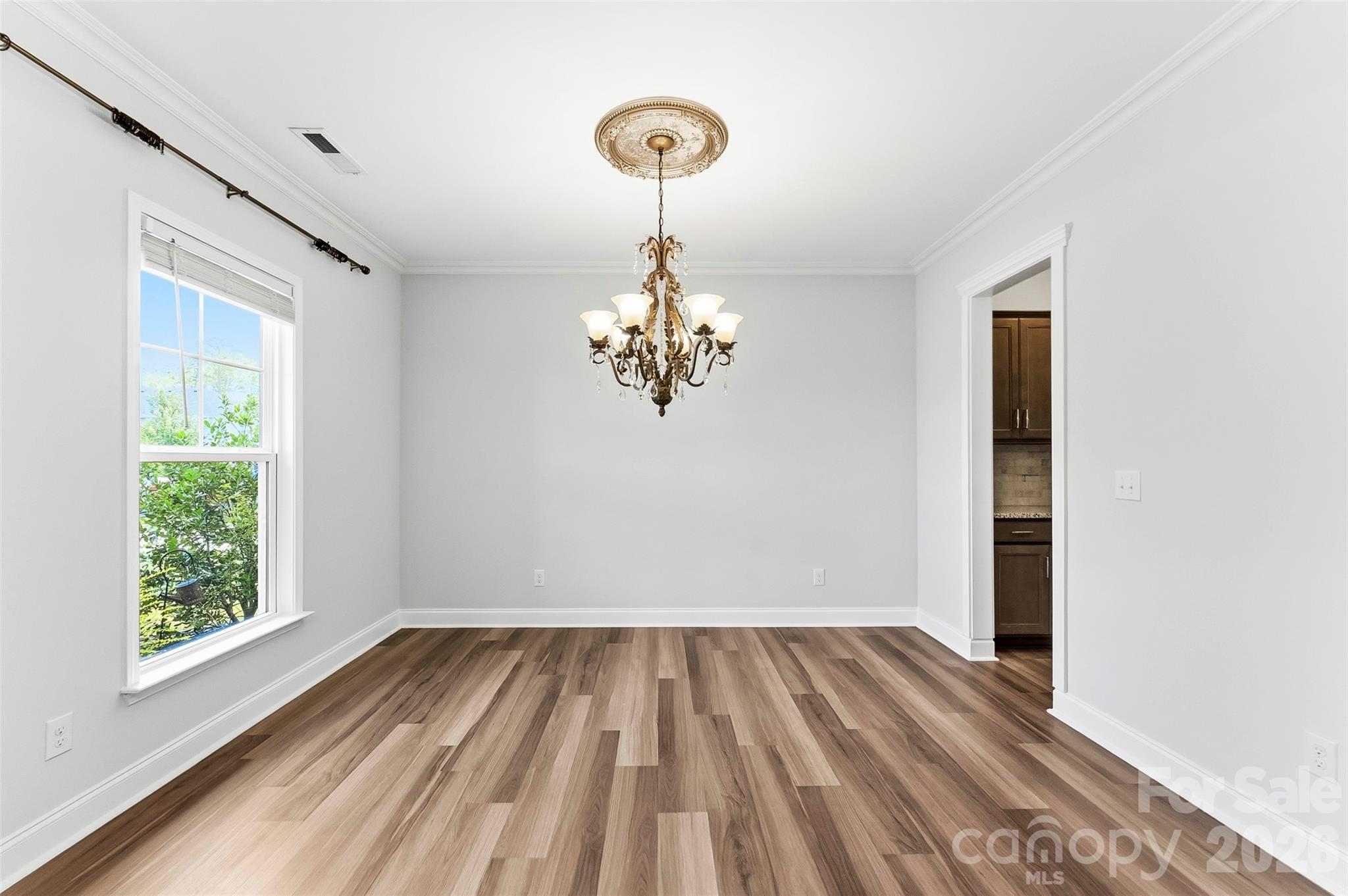 1318 Poppy Way Property Photo 12