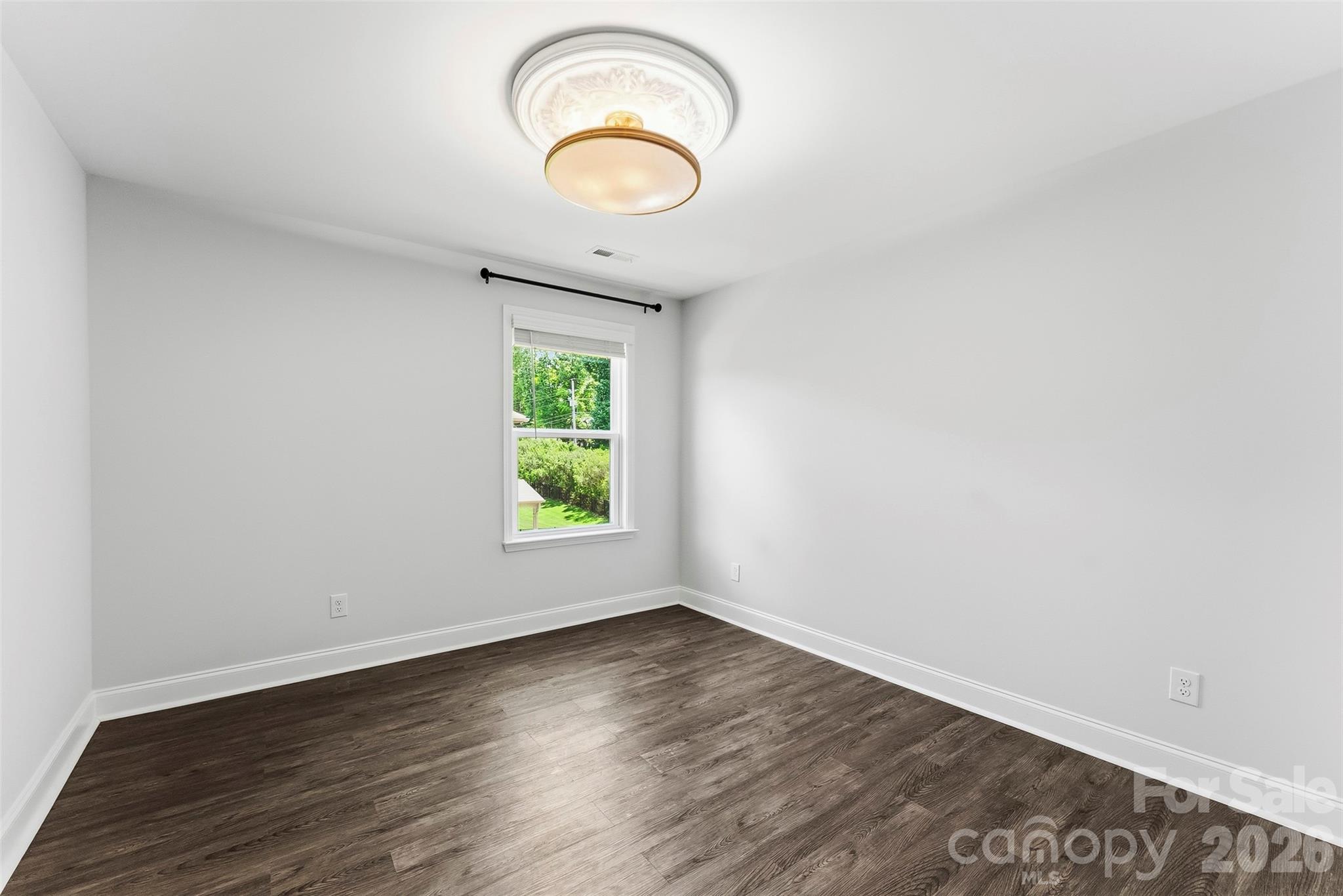 1318 Poppy Way Property Photo 24