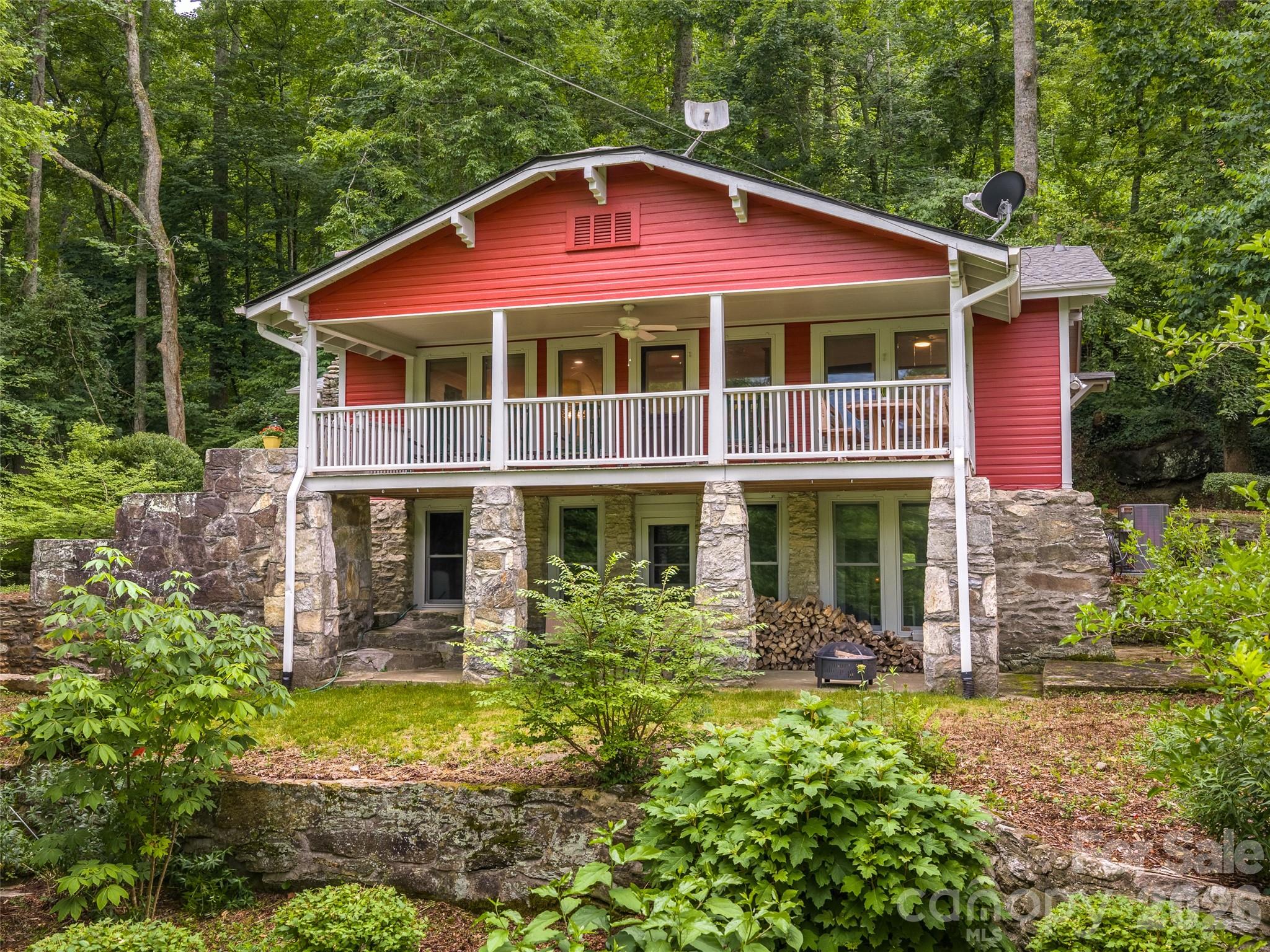 206 Chestnut Hill Road Property Photo 1