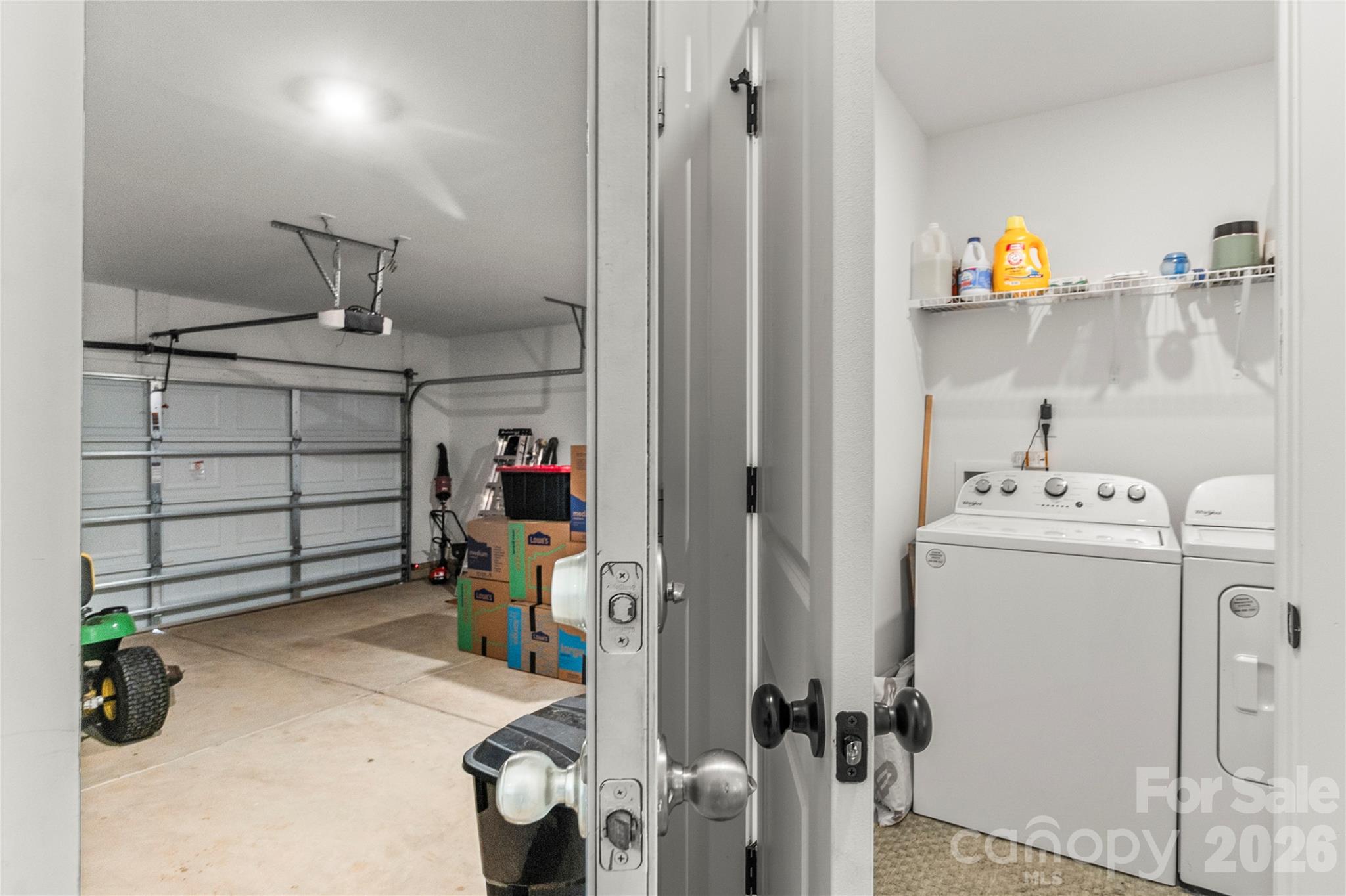 2412 Mintew Circle Property Photo 29