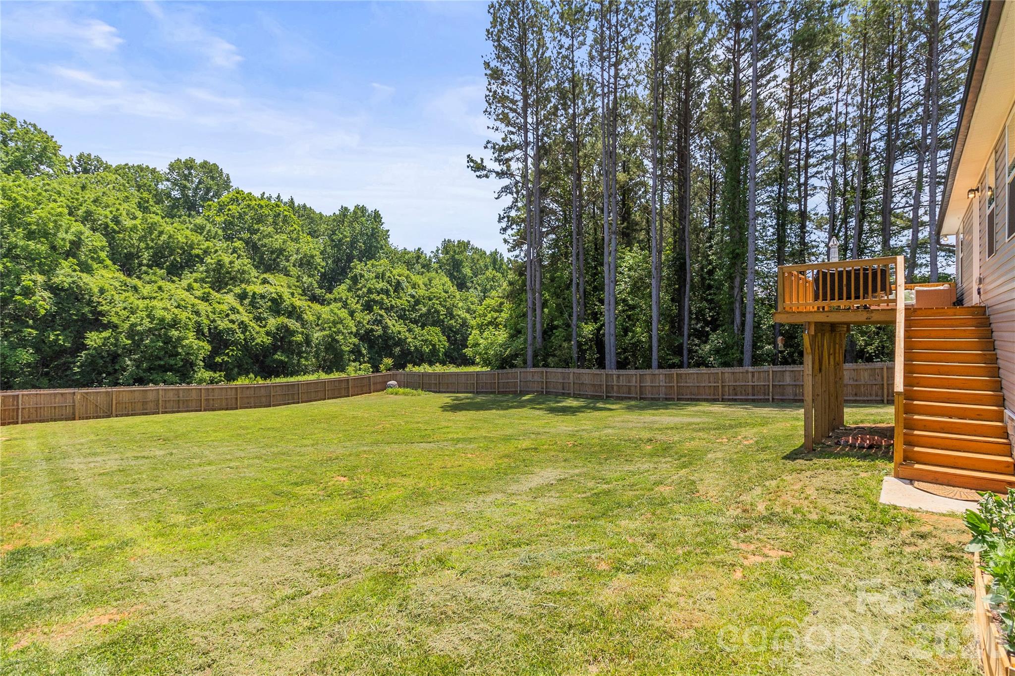 2412 Mintew Circle Property Photo 41