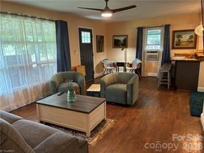 4685 Rock Creek Road Property Photo 4