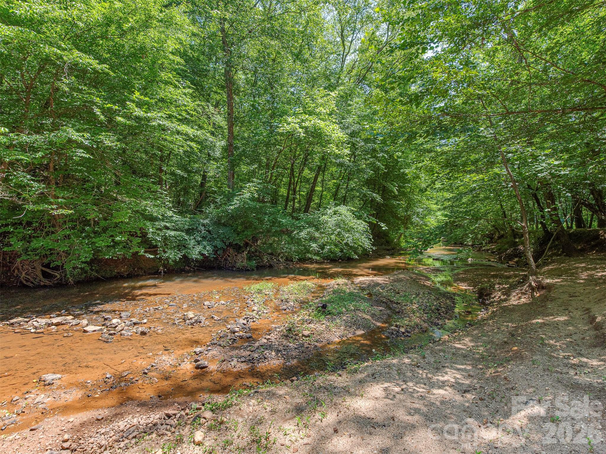 3901 Hickory Highway Property Photo 17