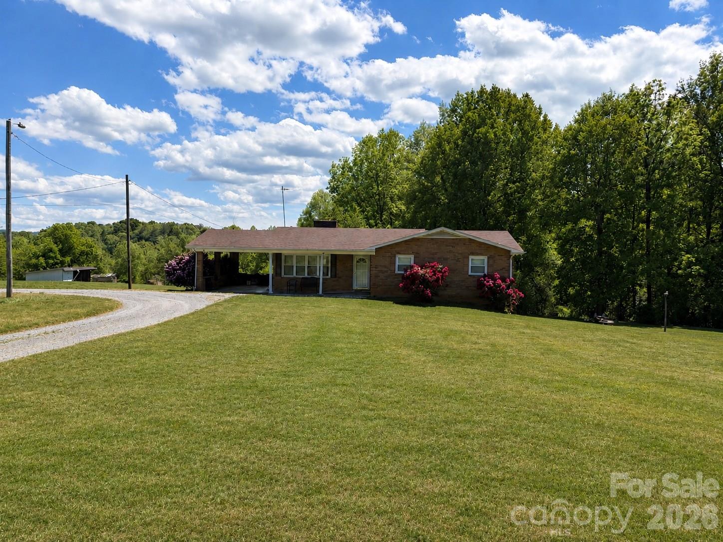 8186 Old Nc Highway 60 None 60 Property Photo 1