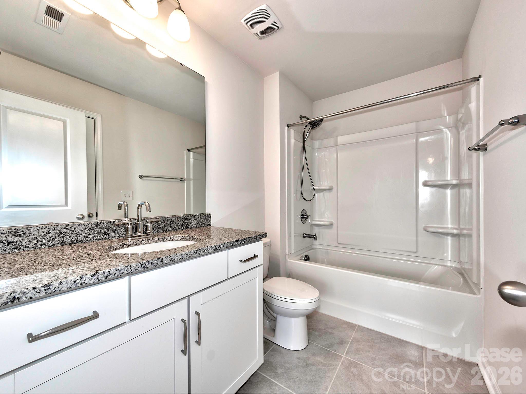 915 Emma Kate Court Property Photo 25