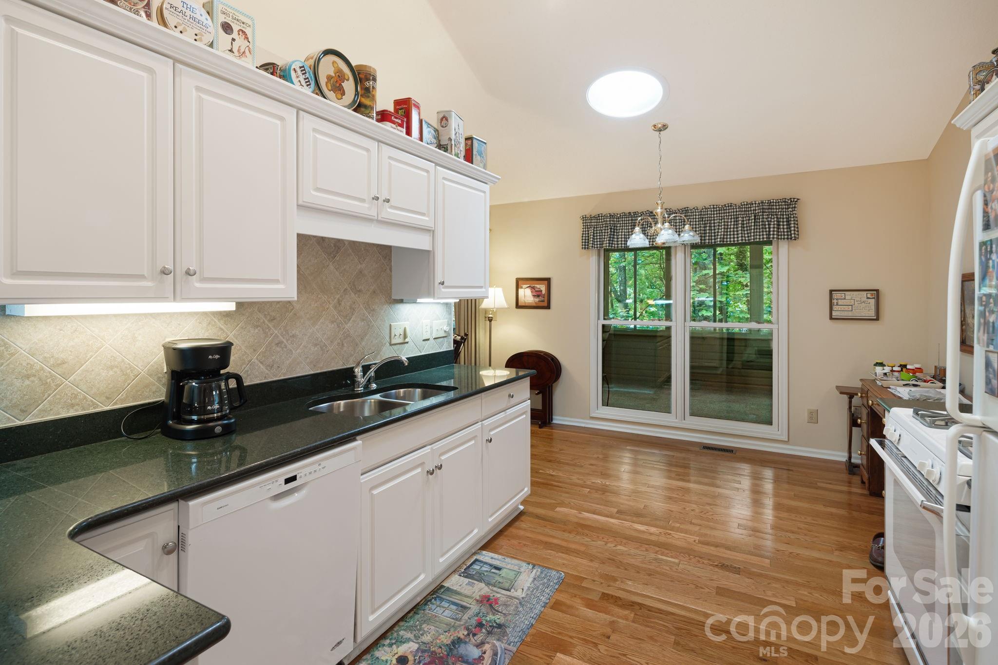 1851 Riverview Court Property Photo 7