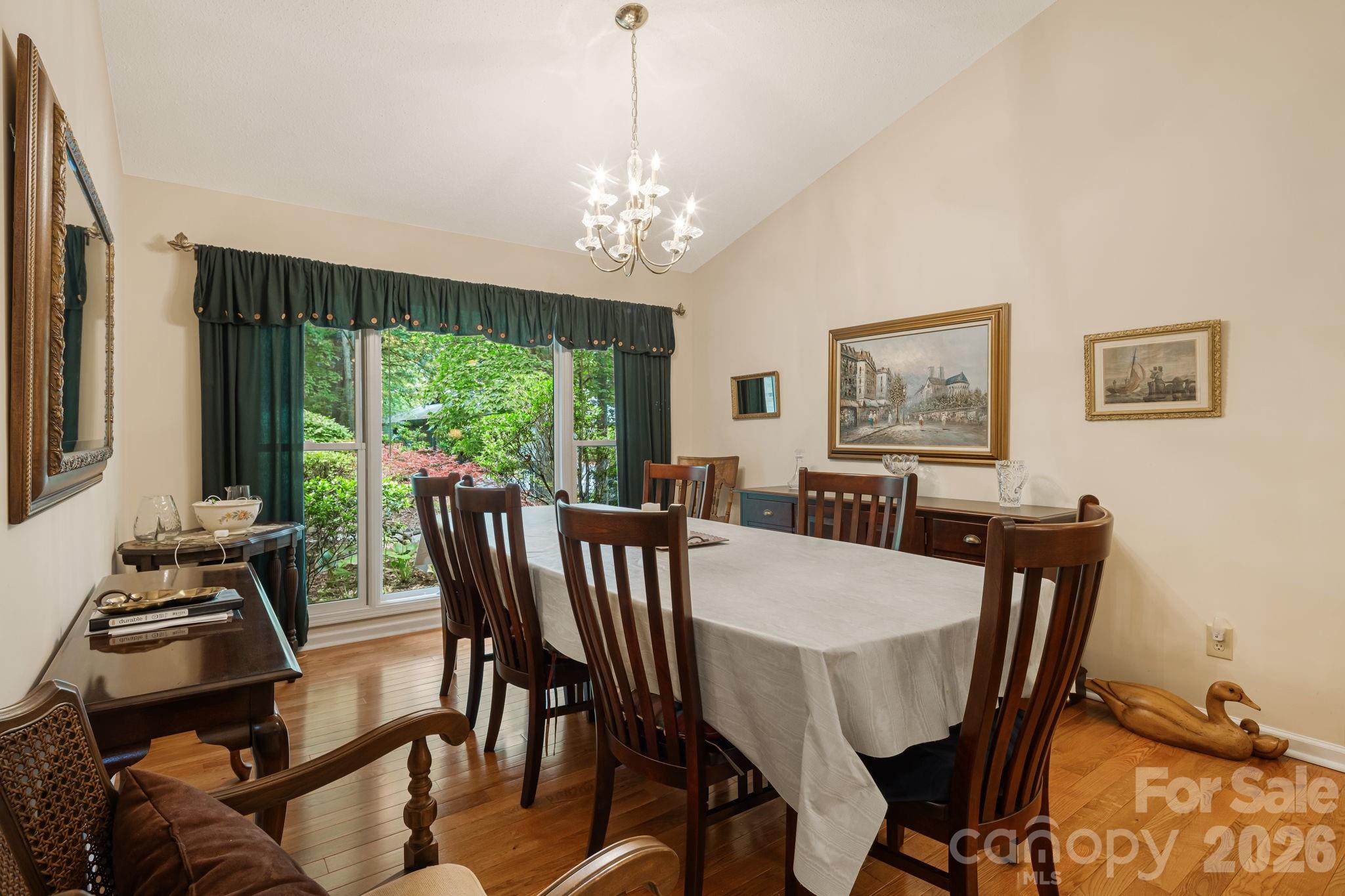 1851 Riverview Court Property Photo 13