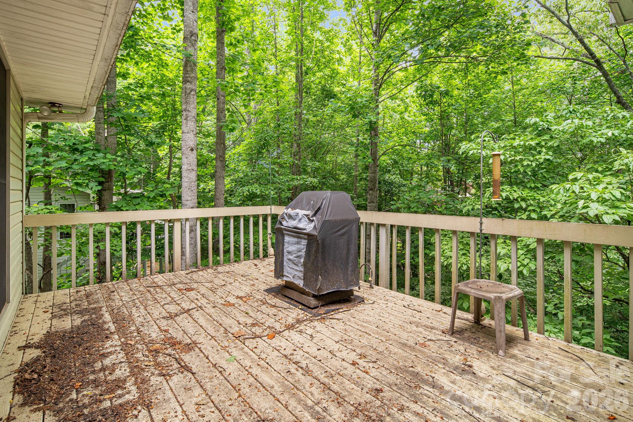 1851 Riverview Court Property Photo 17