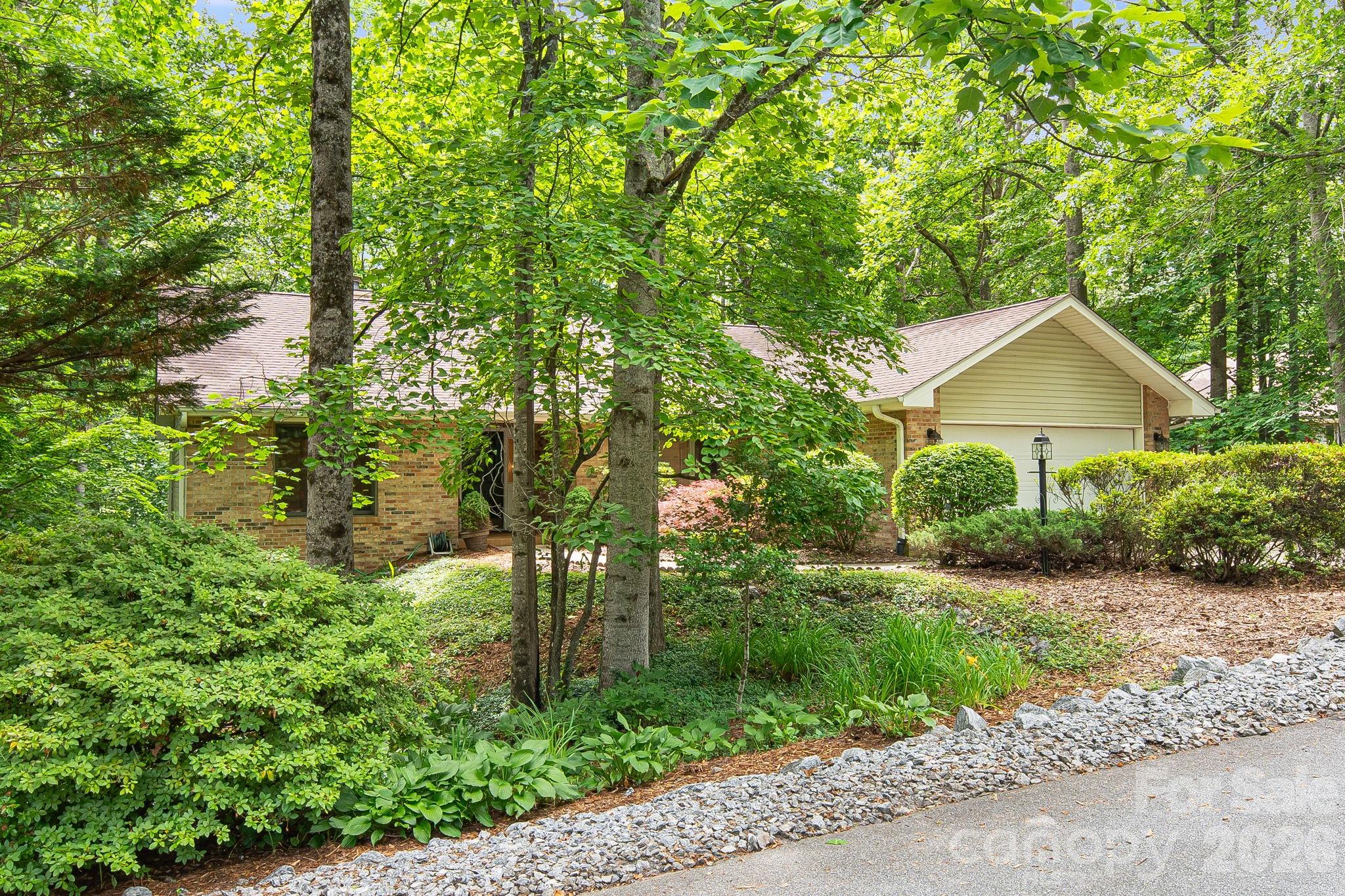 1851 Riverview Court Property Photo 47