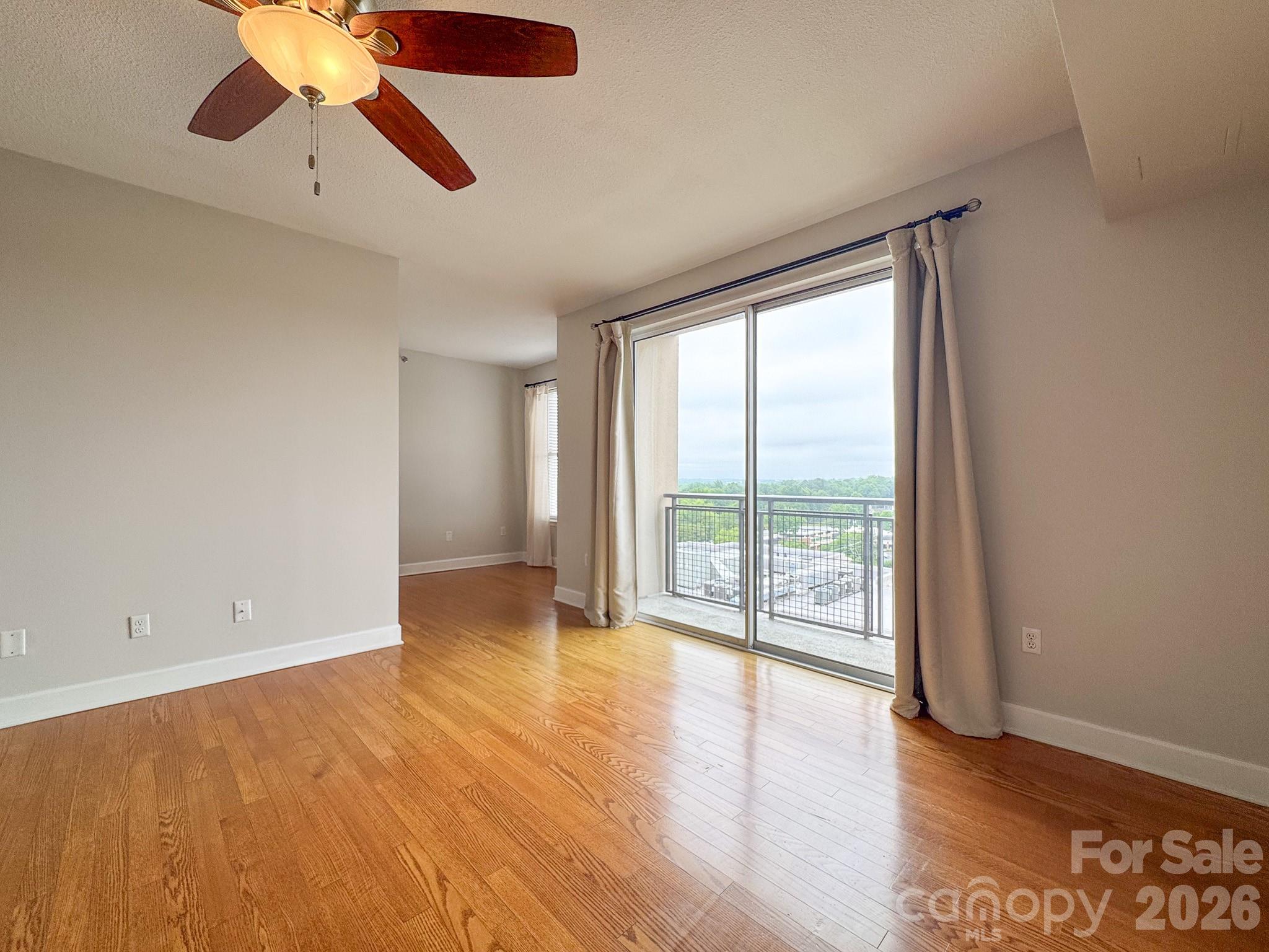 1315 East Boulevard 814 Property Photo 10
