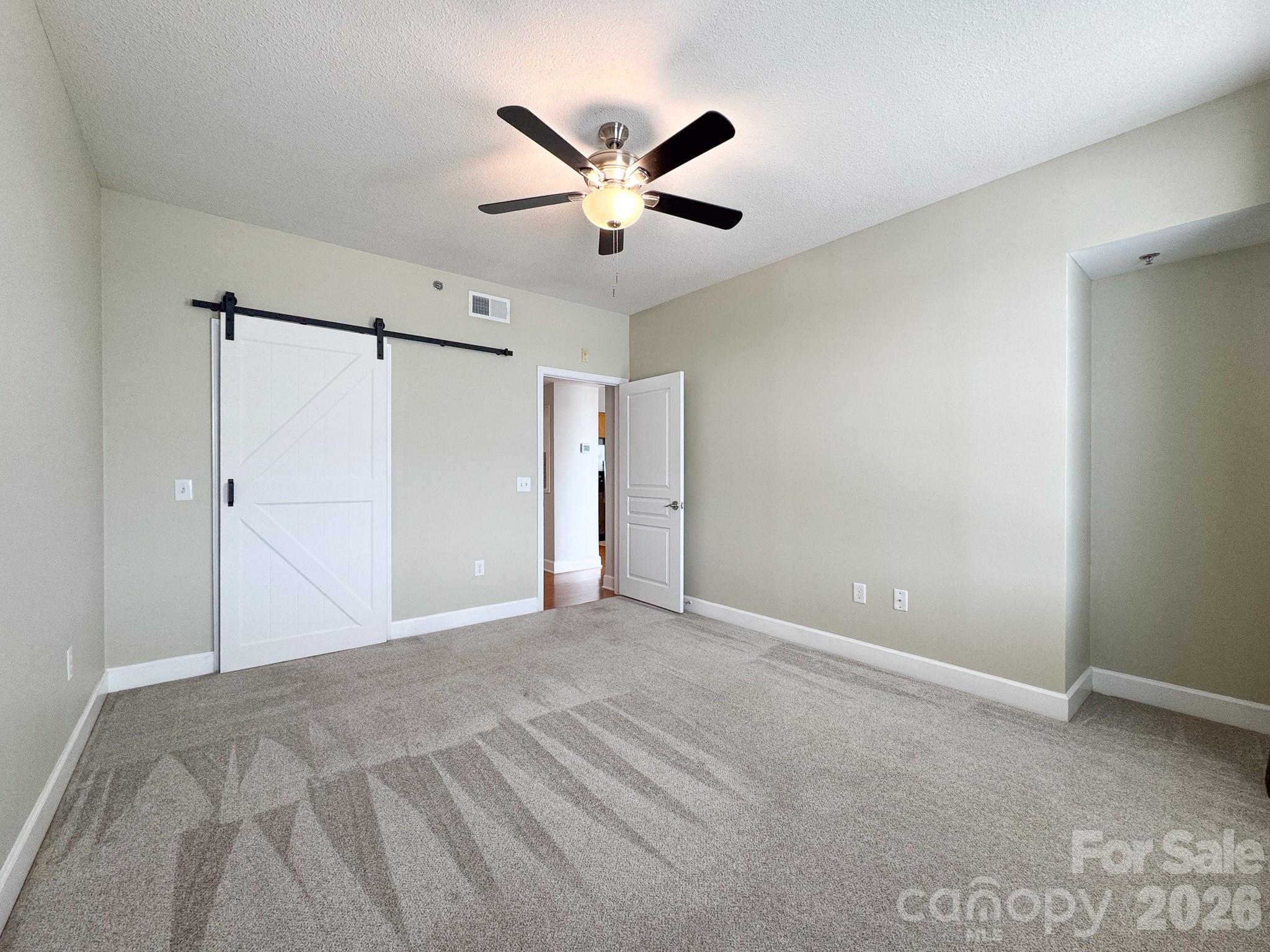 1315 East Boulevard 814 Property Photo 24