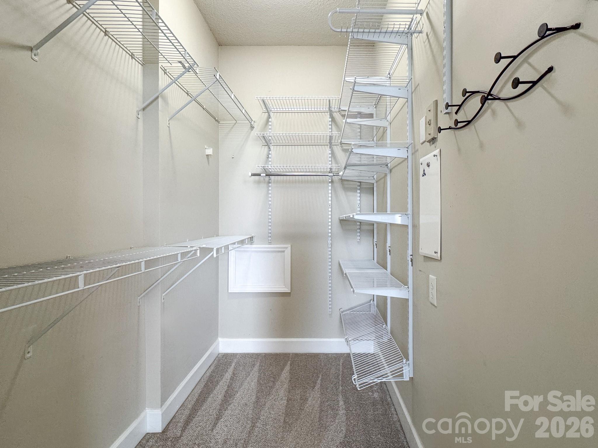 1315 East Boulevard 814 Property Photo 25