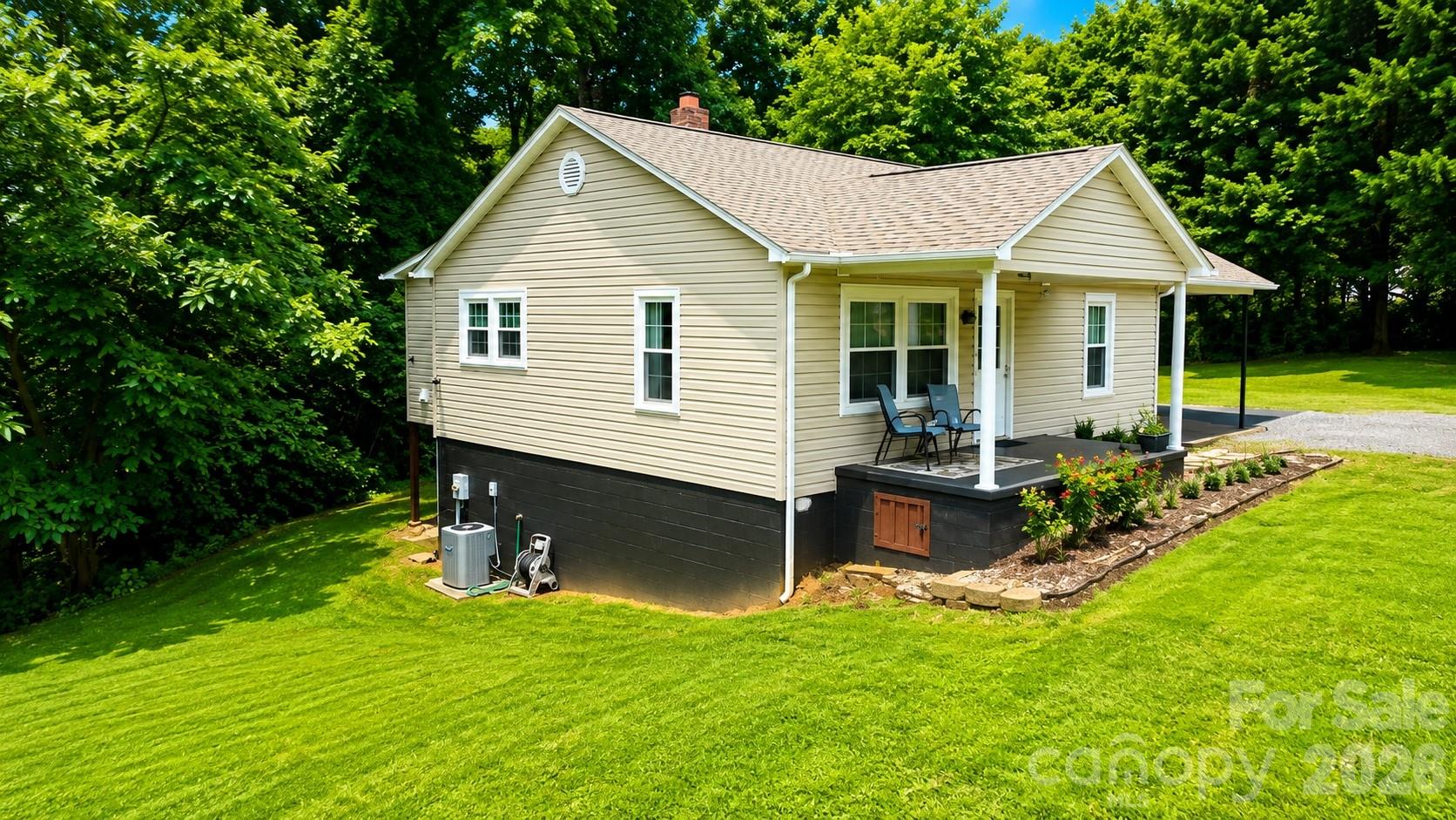 4243 Ralph Patton Road Property Photo 2