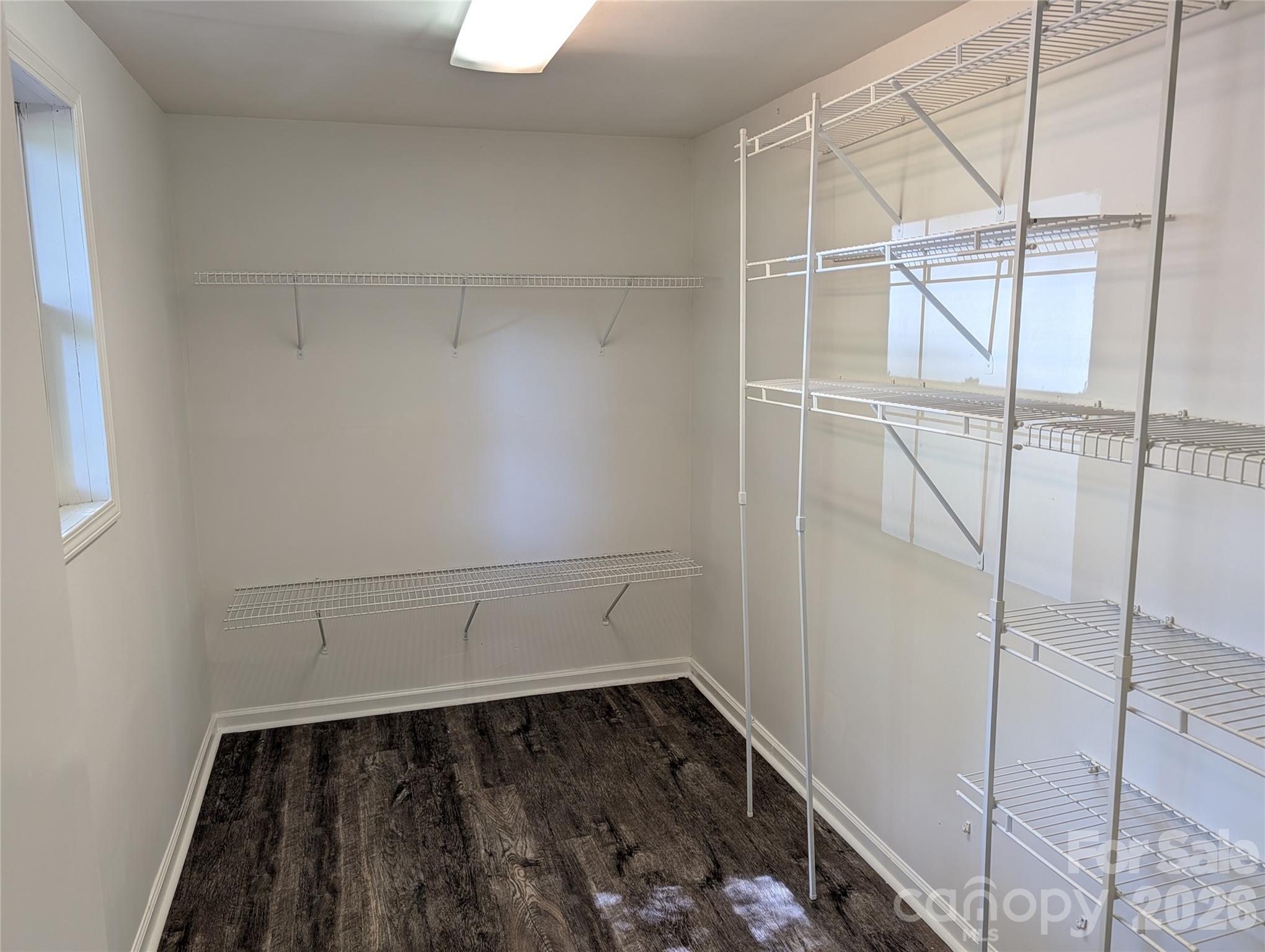 3822 Newhall Drive Property Photo 14