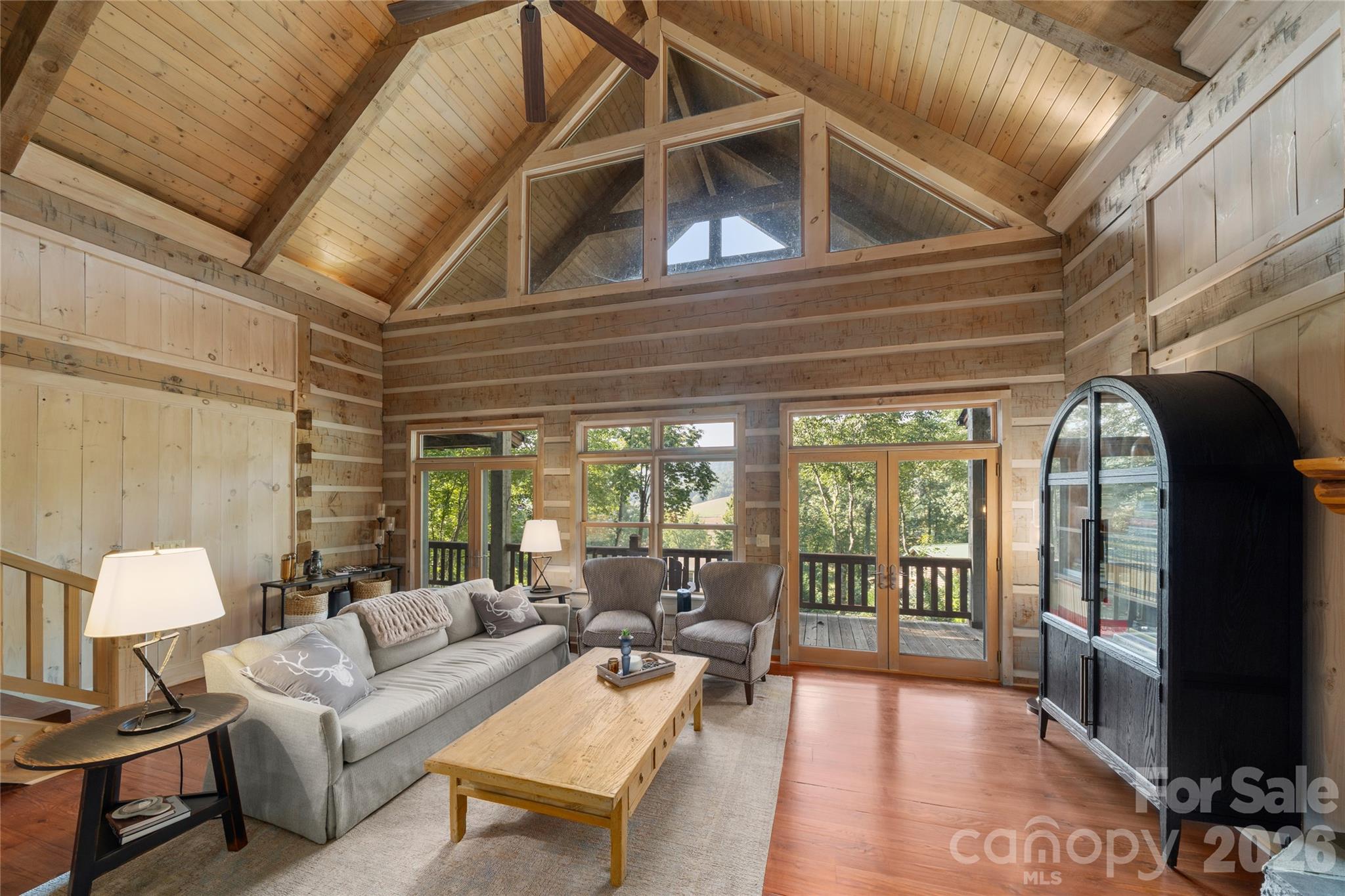 170 Cradling Cove Property Photo 1