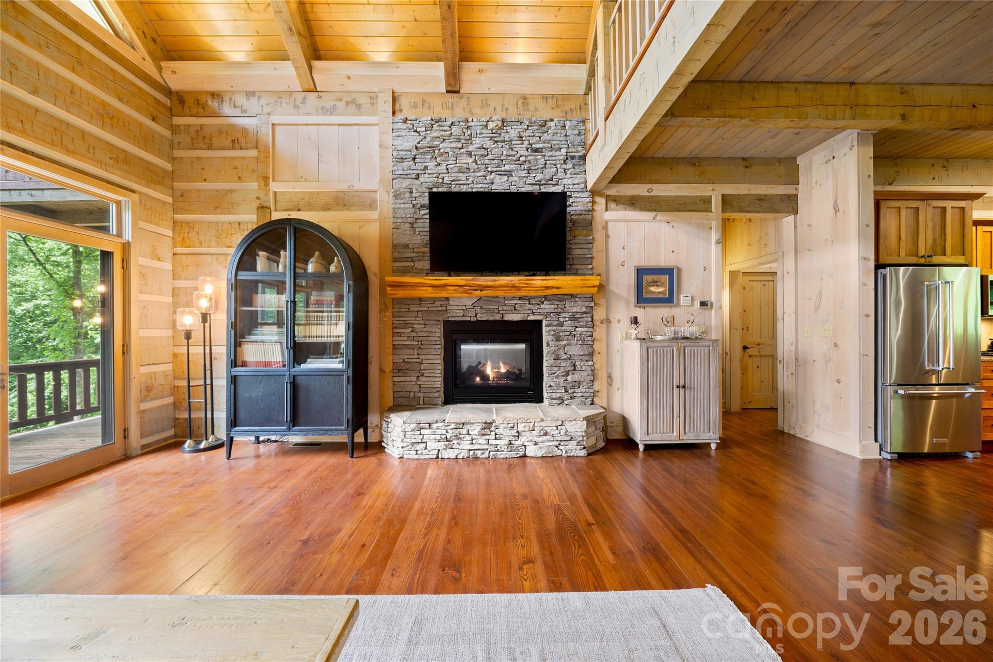 170 Cradling Cove Property Photo 7