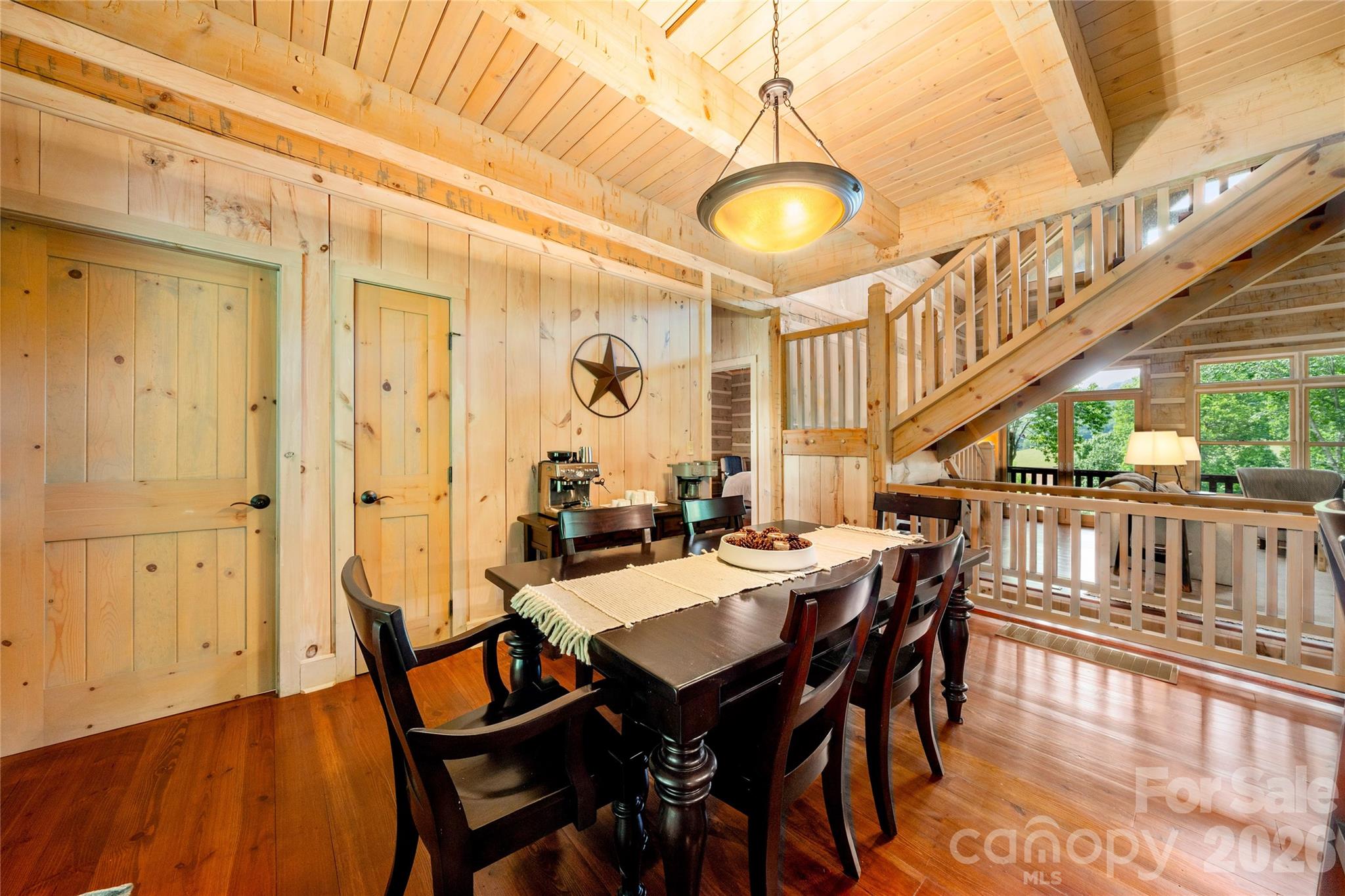 170 Cradling Cove Property Photo 15