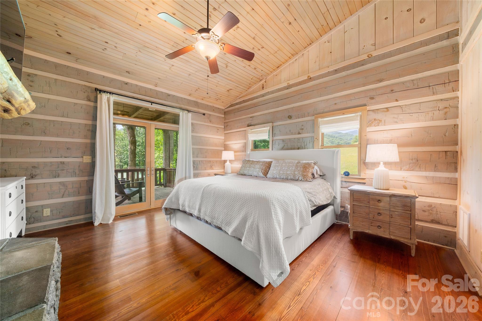 170 Cradling Cove Property Photo 19