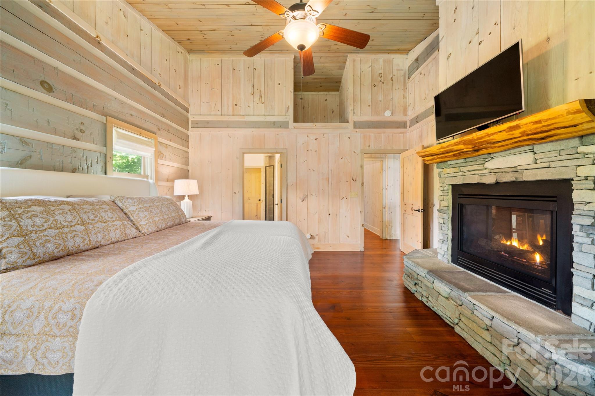 170 Cradling Cove Property Photo 20