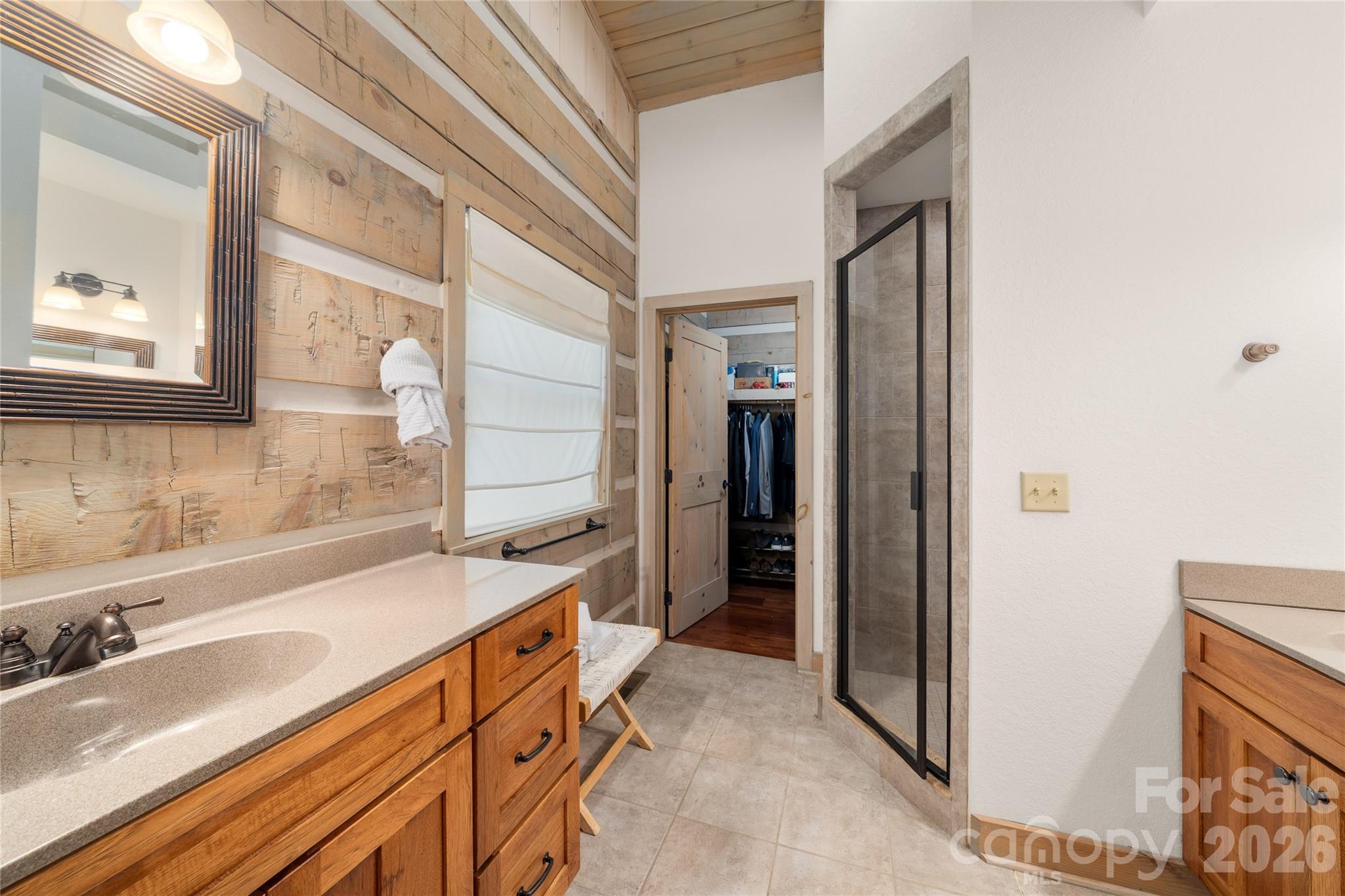 170 Cradling Cove Property Photo 21