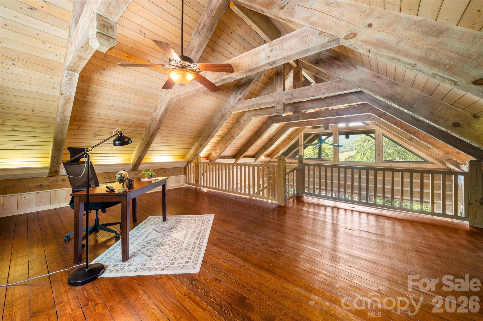 170 Cradling Cove Property Photo 28
