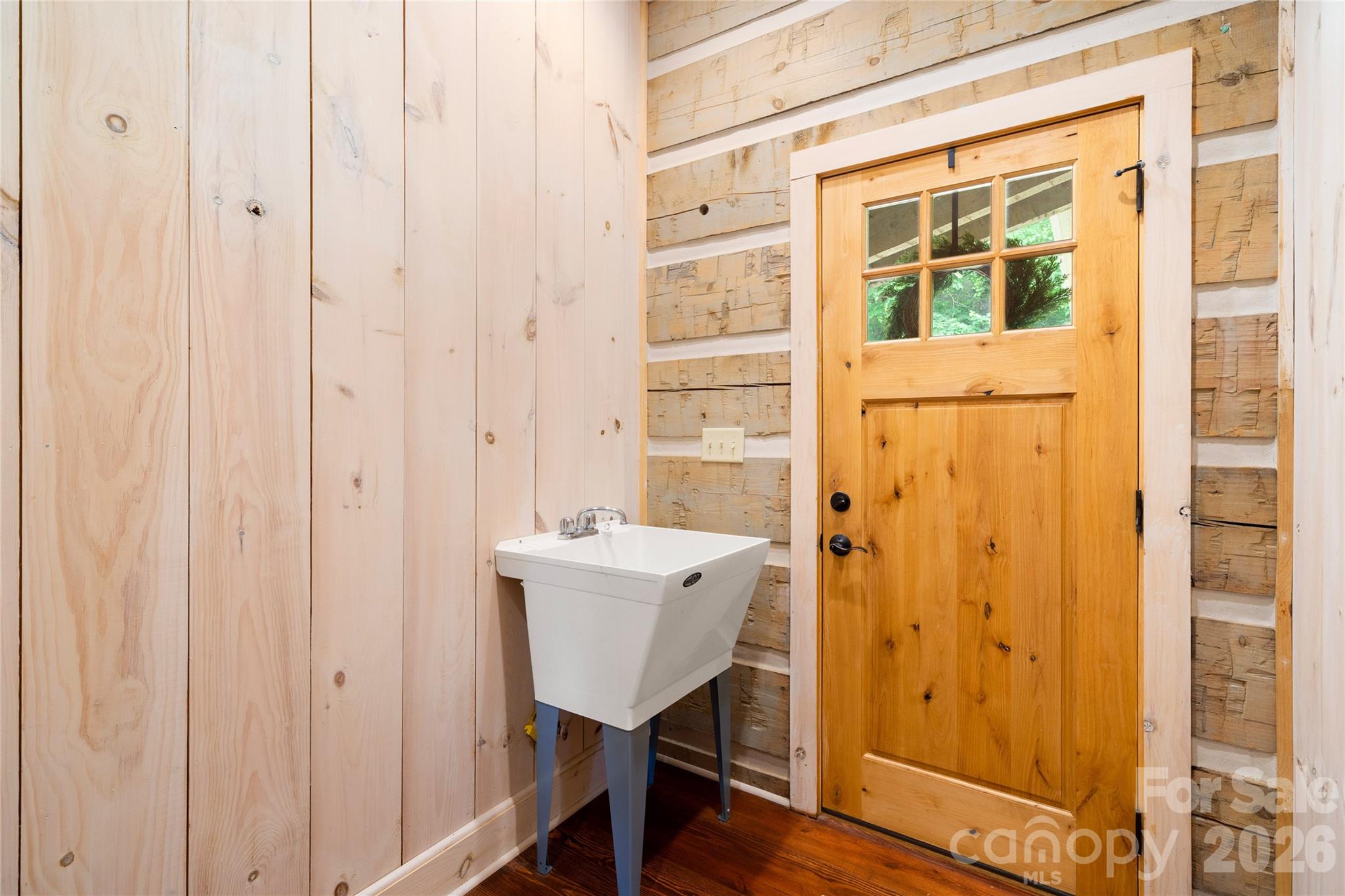 170 Cradling Cove Property Photo 30