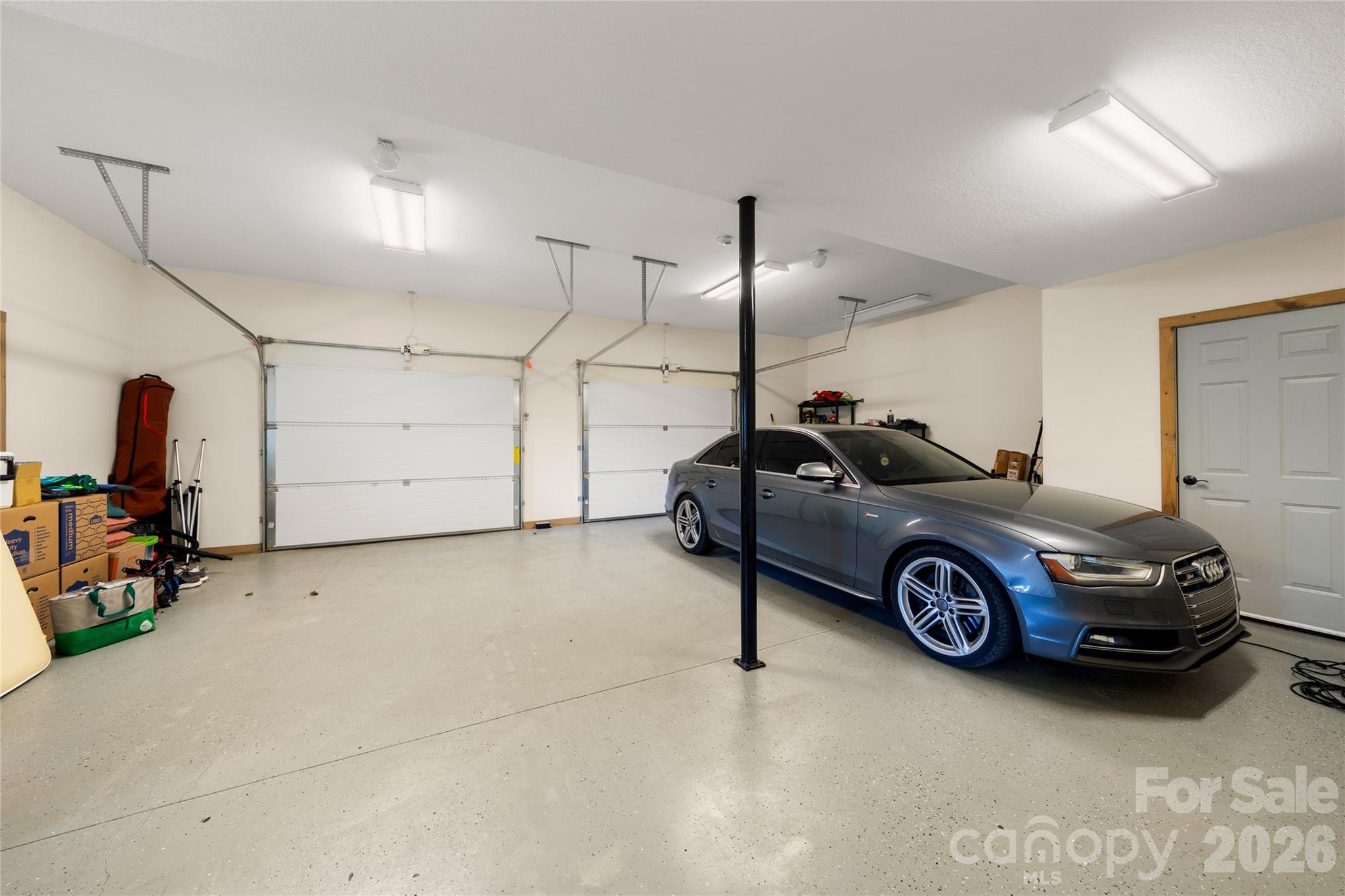 170 Cradling Cove Property Photo 39