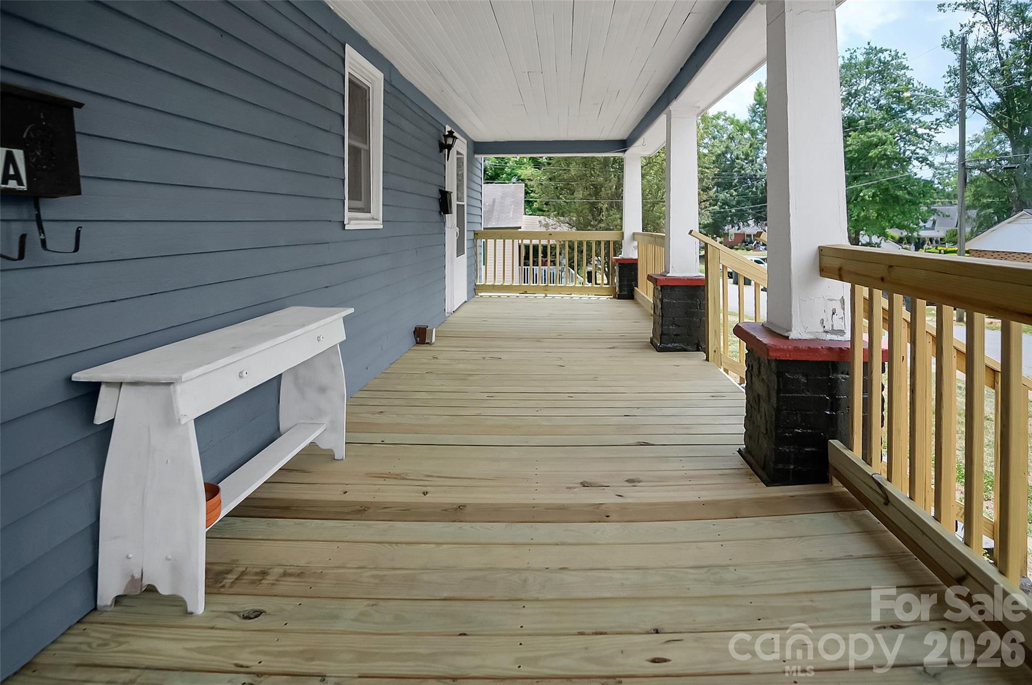 307 S Jacob Street Property Photo 3