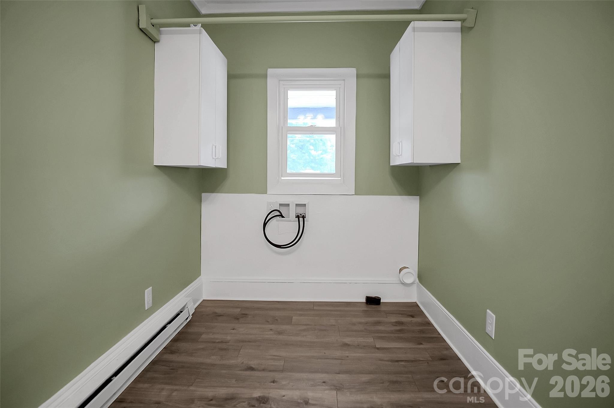 307 S Jacob Street Property Photo 6