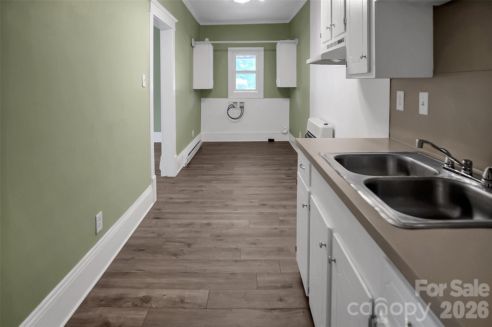 307 S Jacob Street Property Photo 7