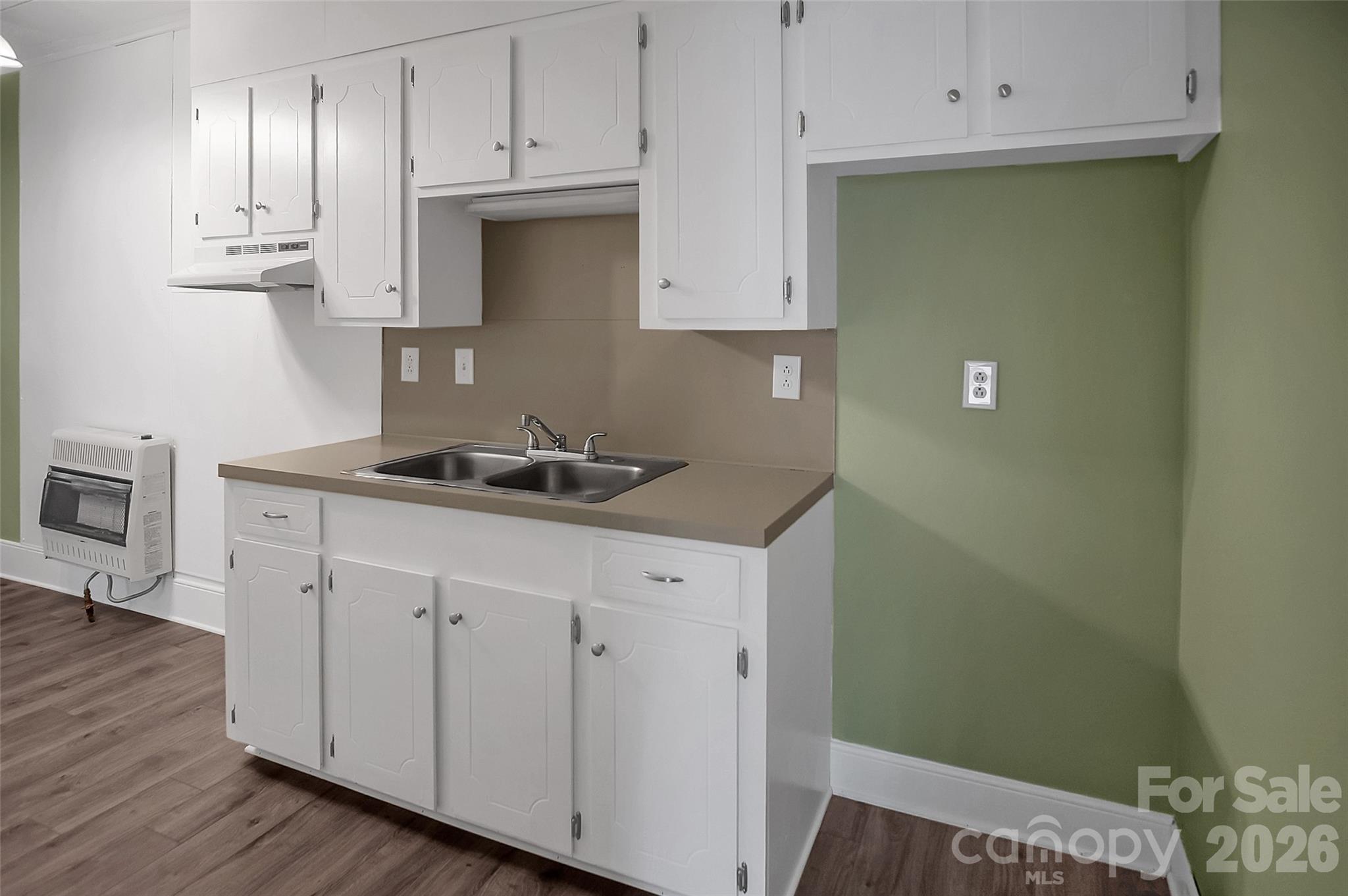 307 S Jacob Street Property Photo 10