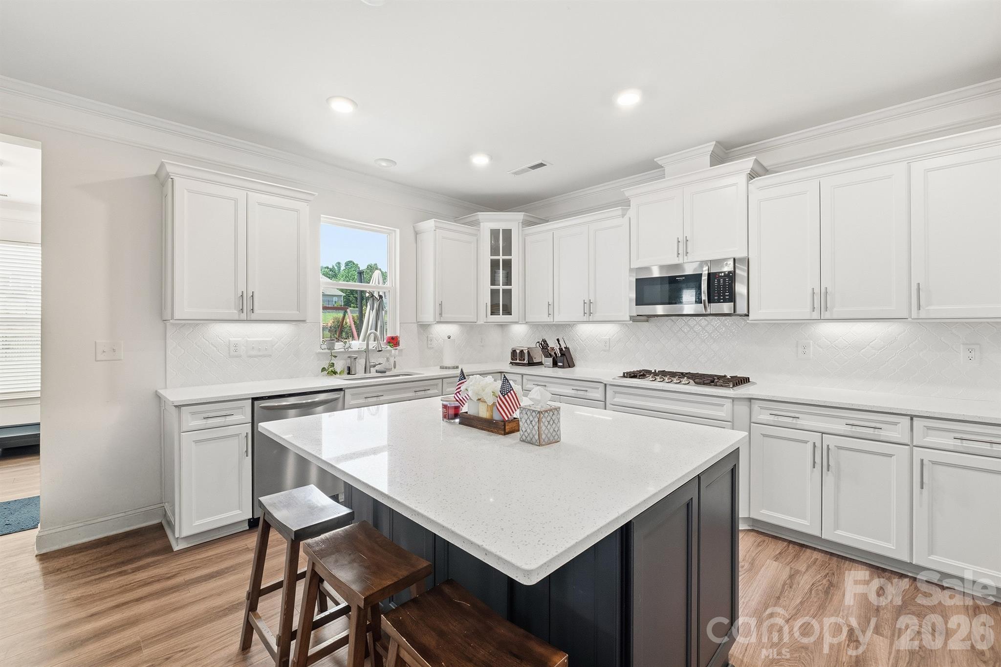 282 Bouchard Drive Property Photo 11