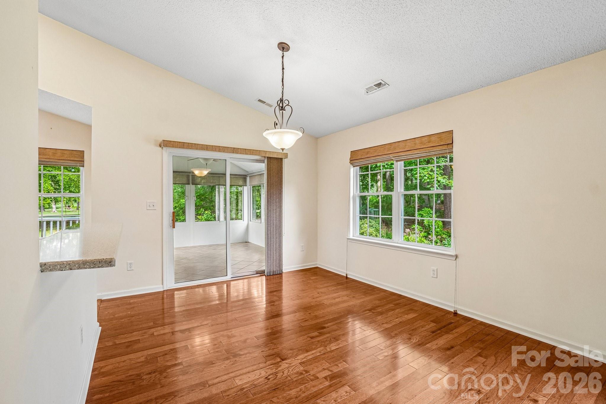 263 Fairway View Drive Property Photo 10