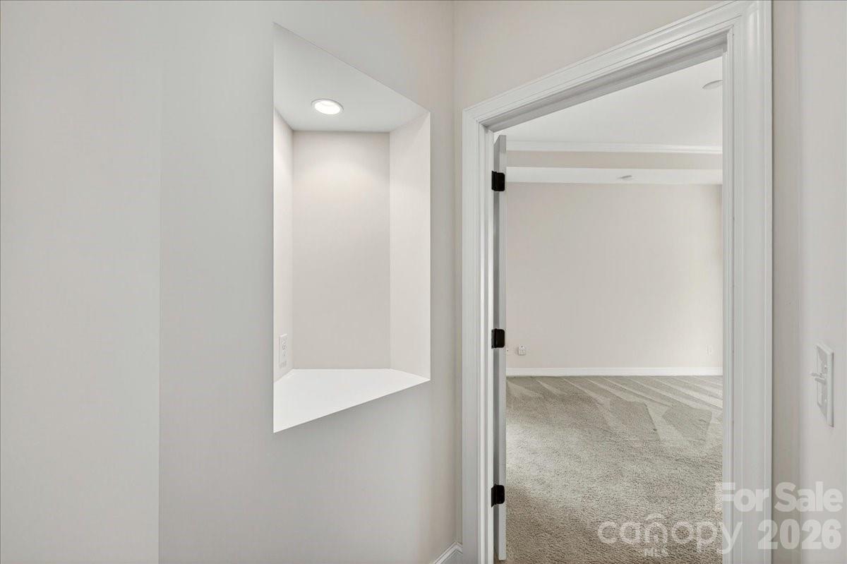 1012 Avalon Place Property Photo 24