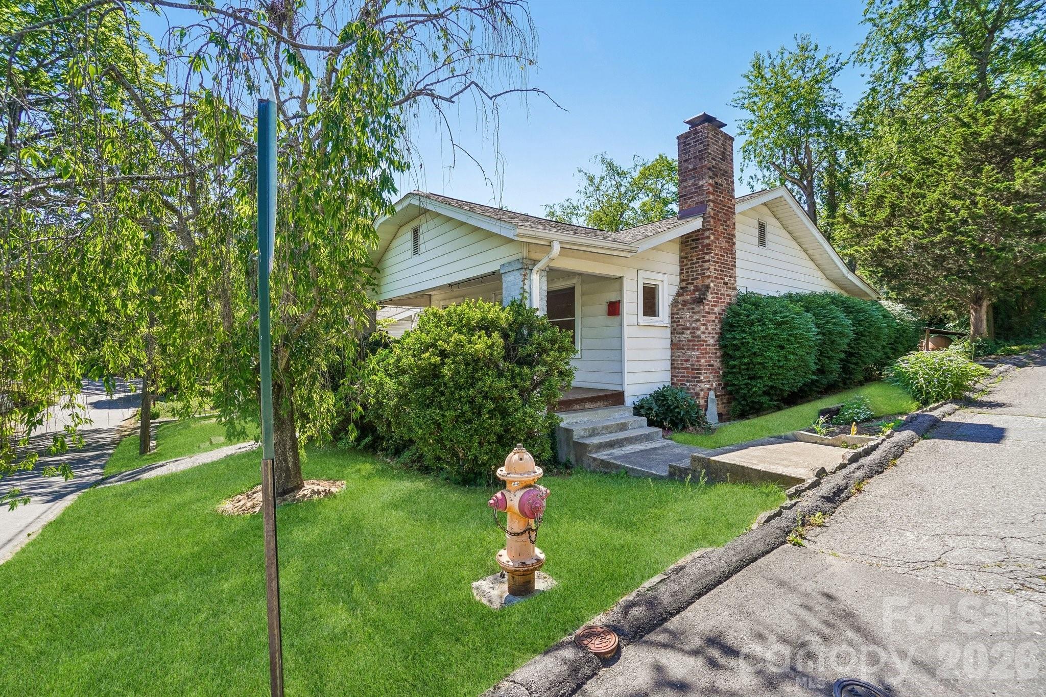 31 Clay Street Property Photo 1