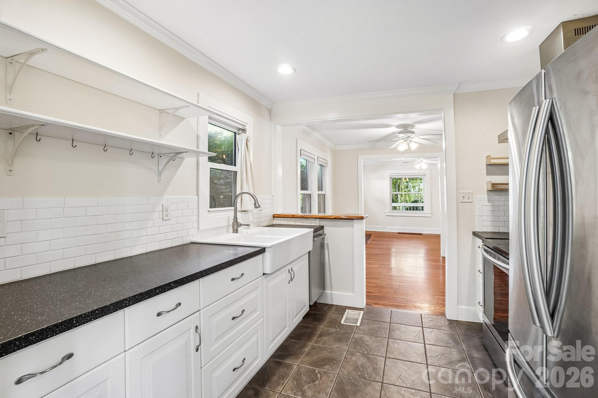 31 Clay Street Property Photo 4