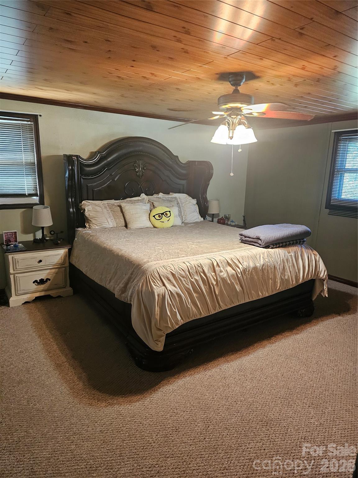 627 Lancer Court Property Photo 2